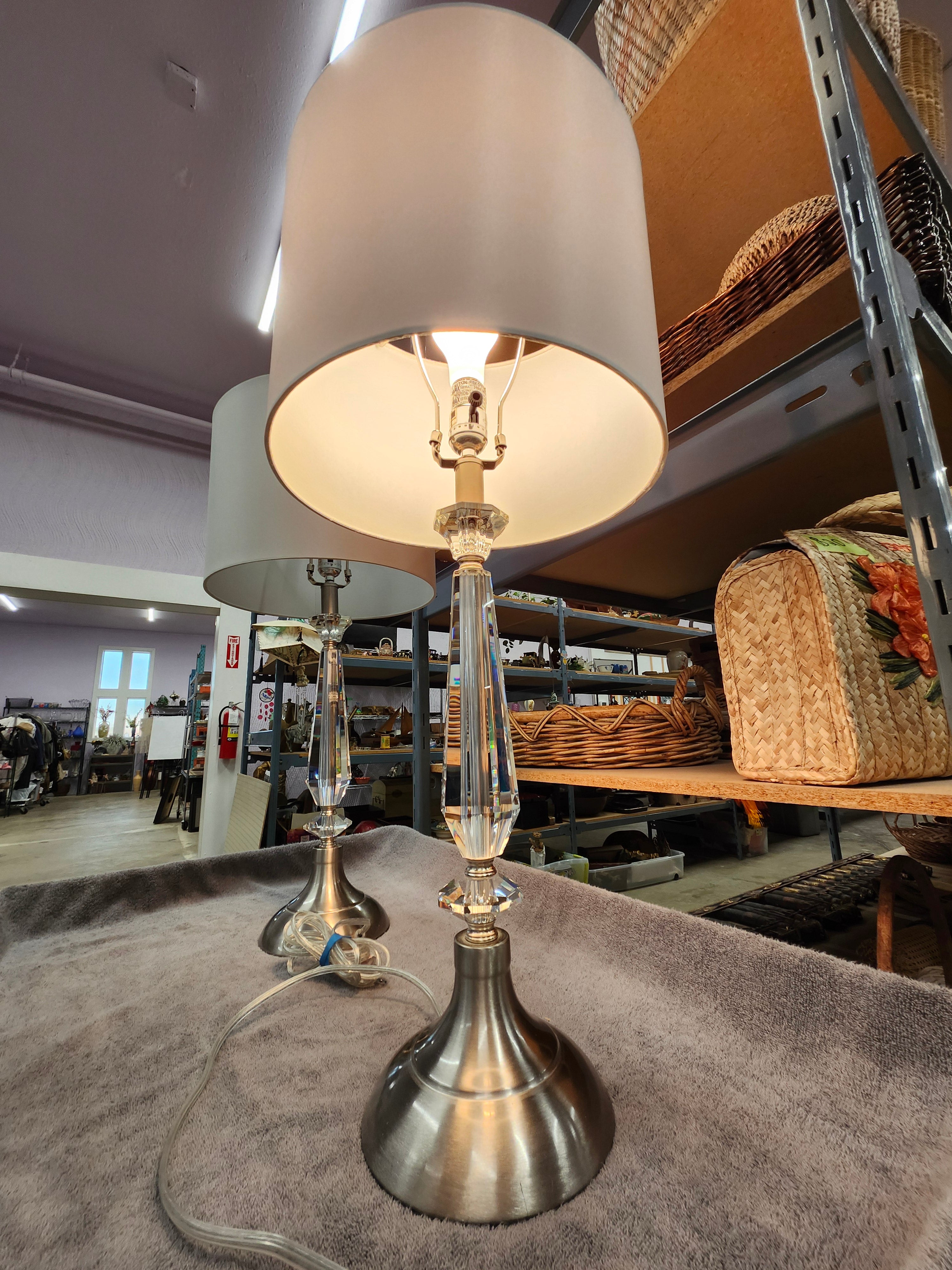 Matching lamps