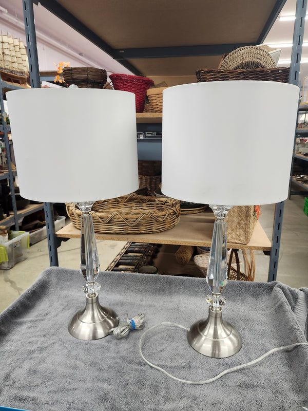 Matching lamps