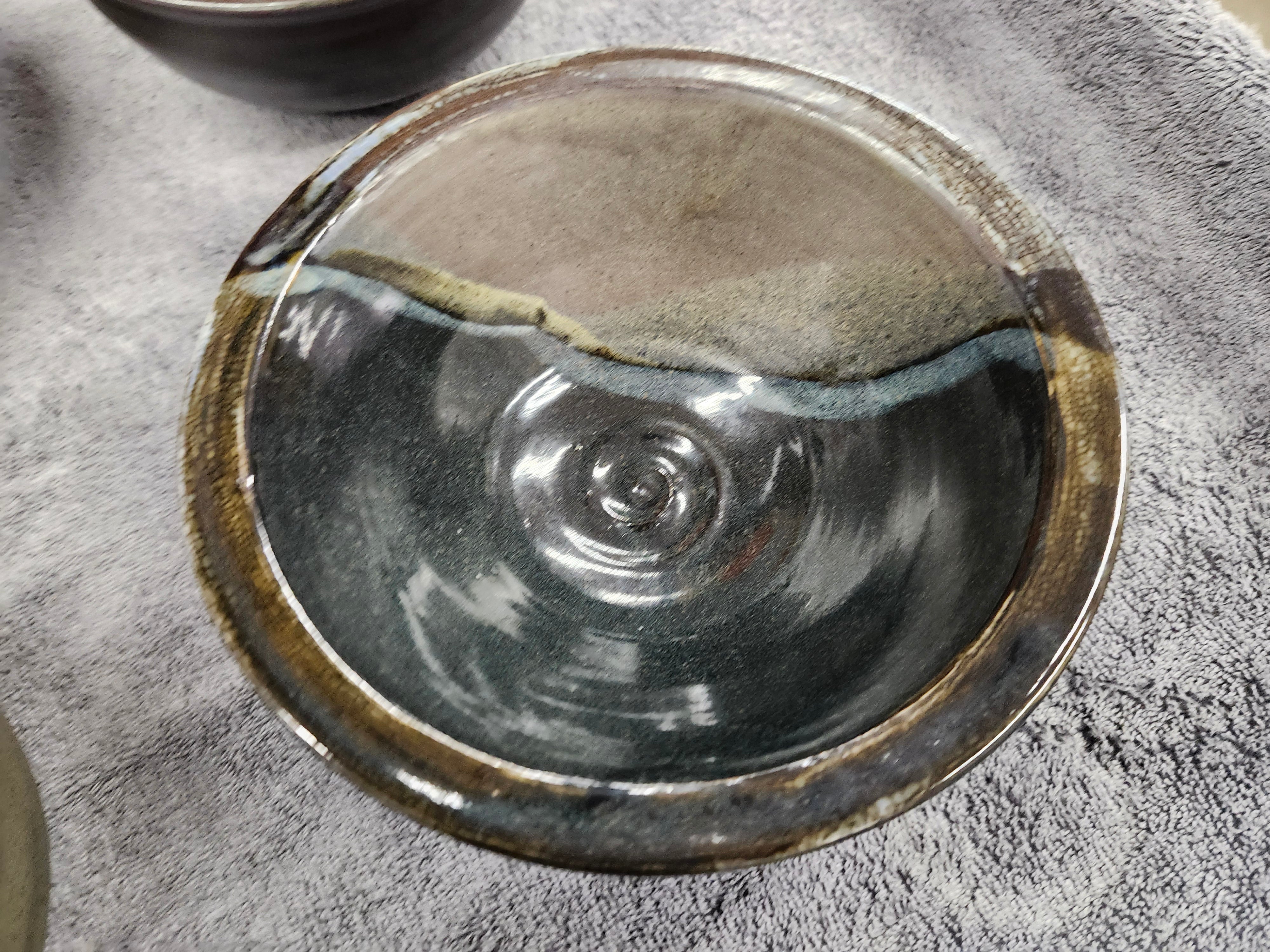 X6 pottery bowls