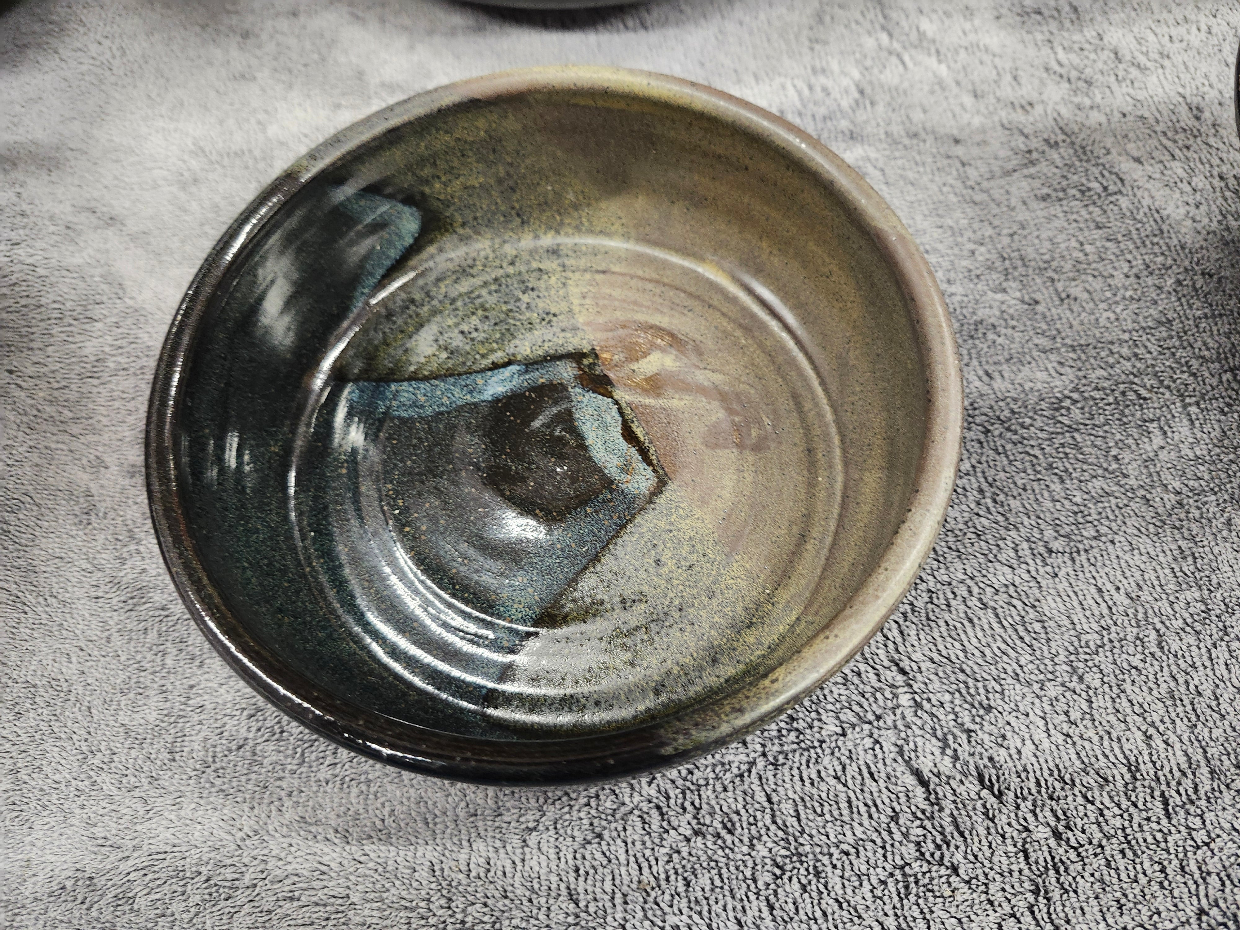 X6 pottery bowls