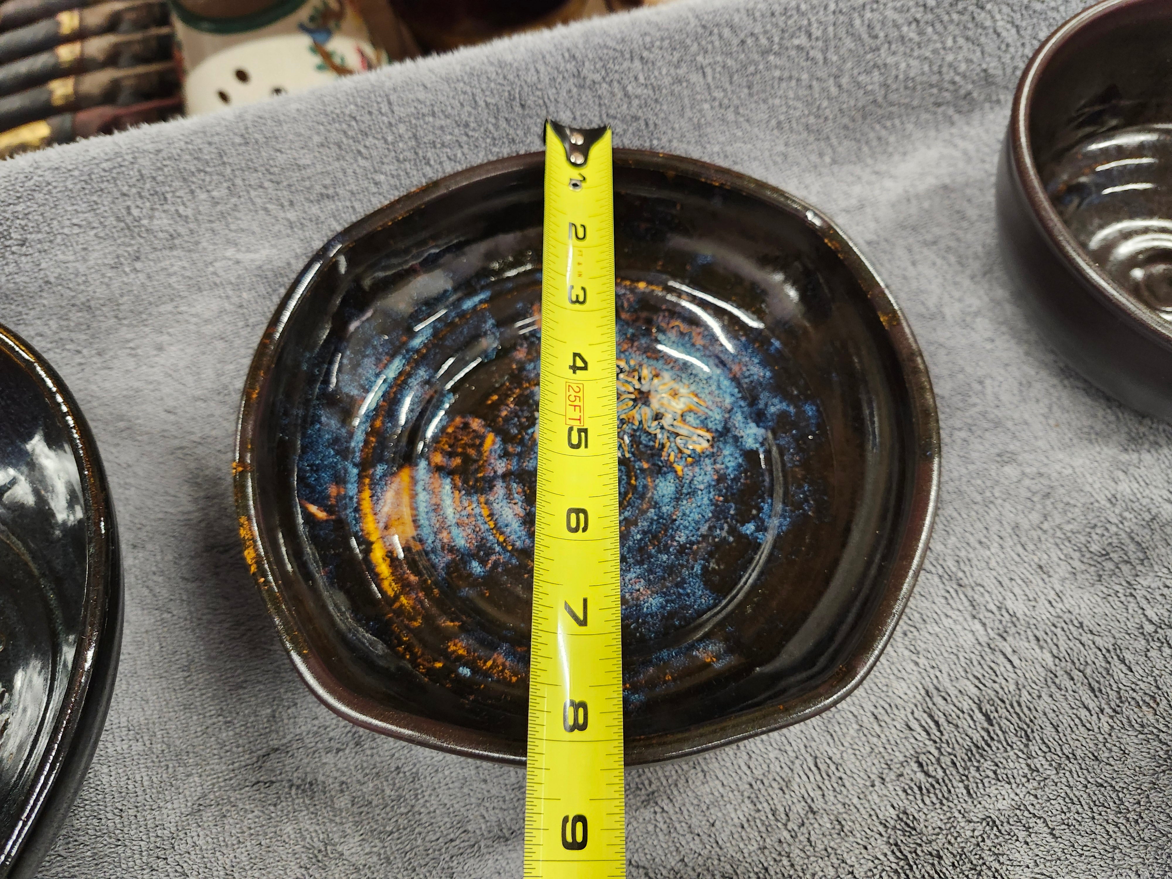X6 pottery bowls