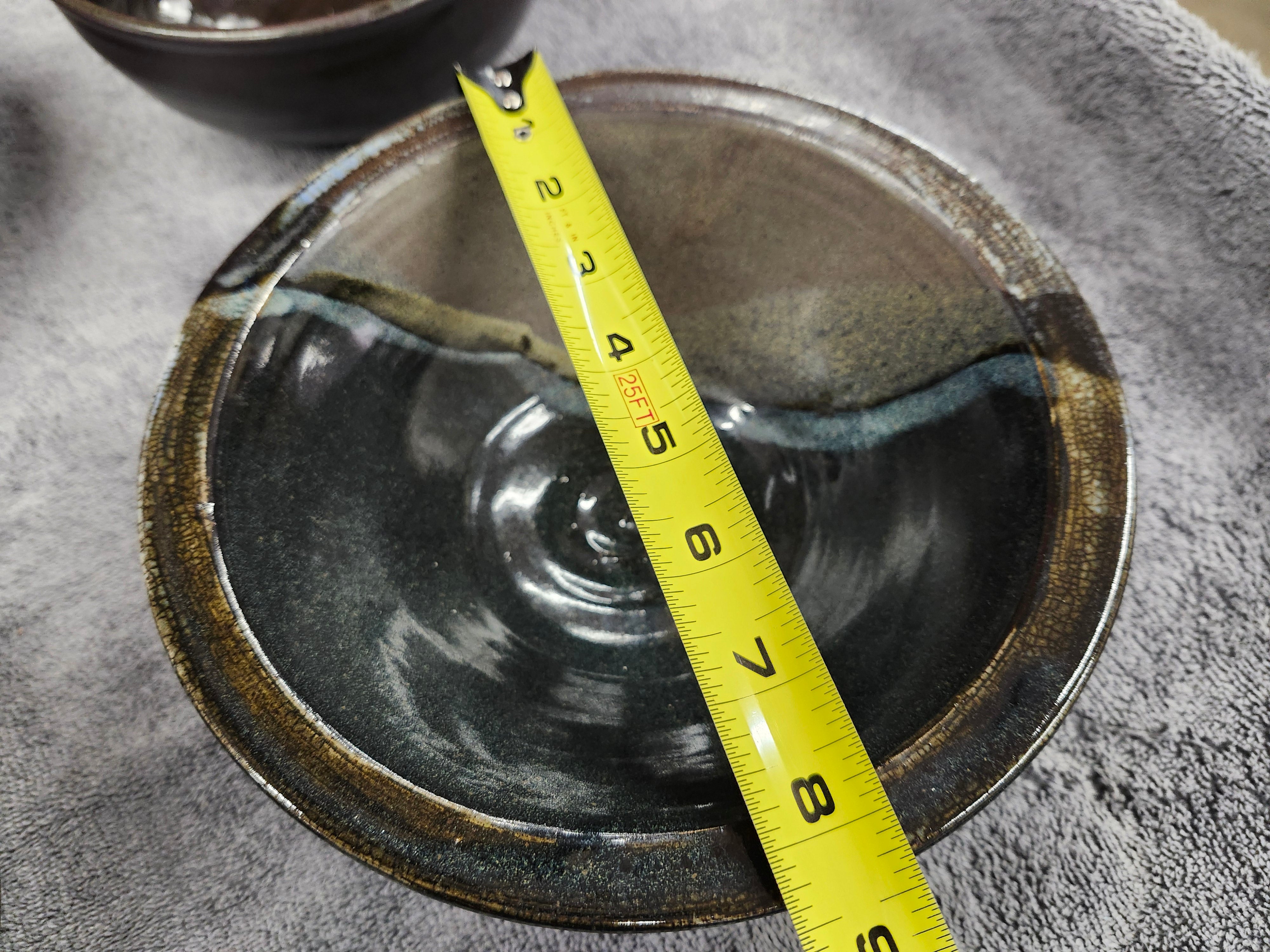 X6 pottery bowls