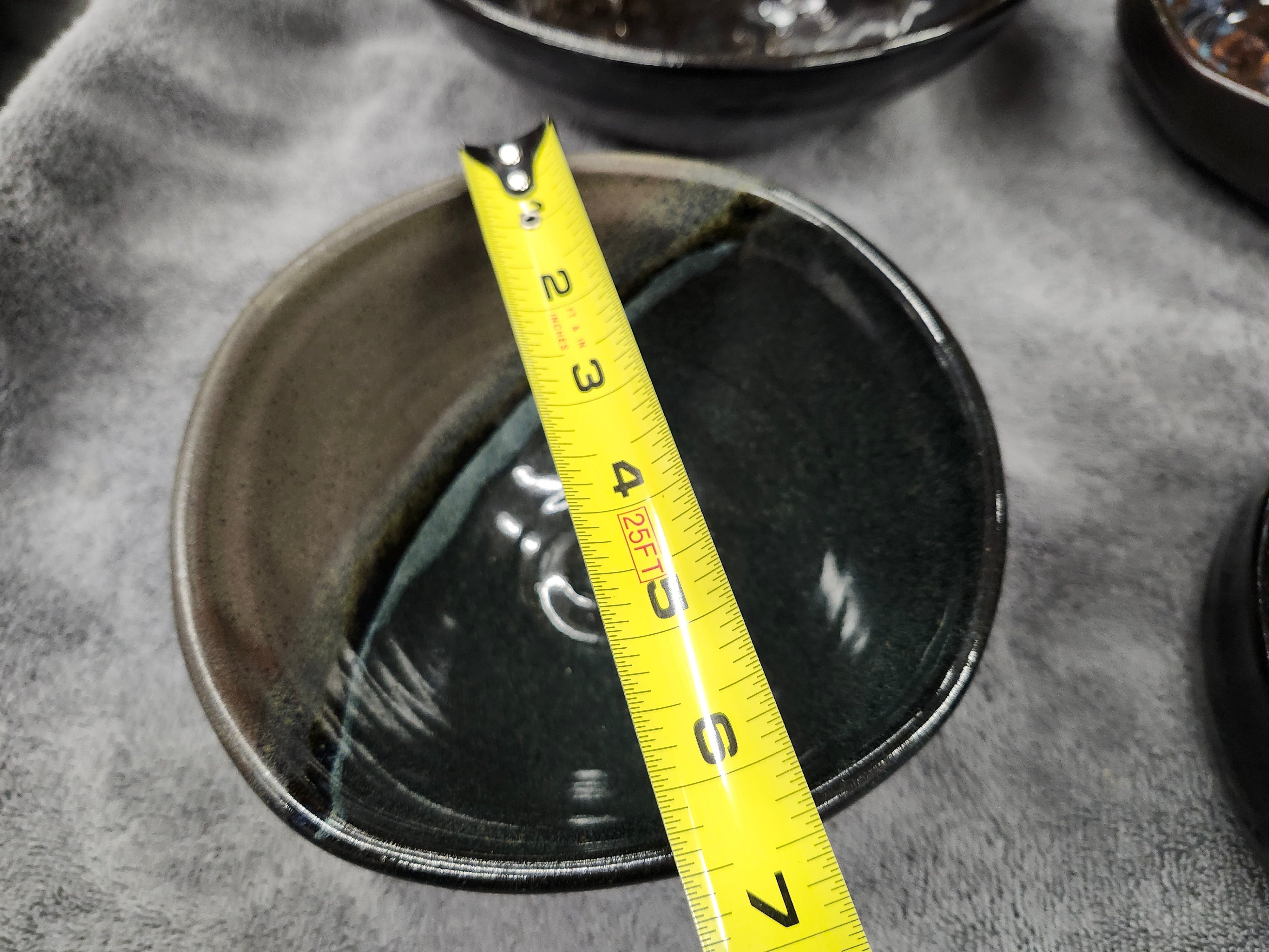 X6 pottery bowls