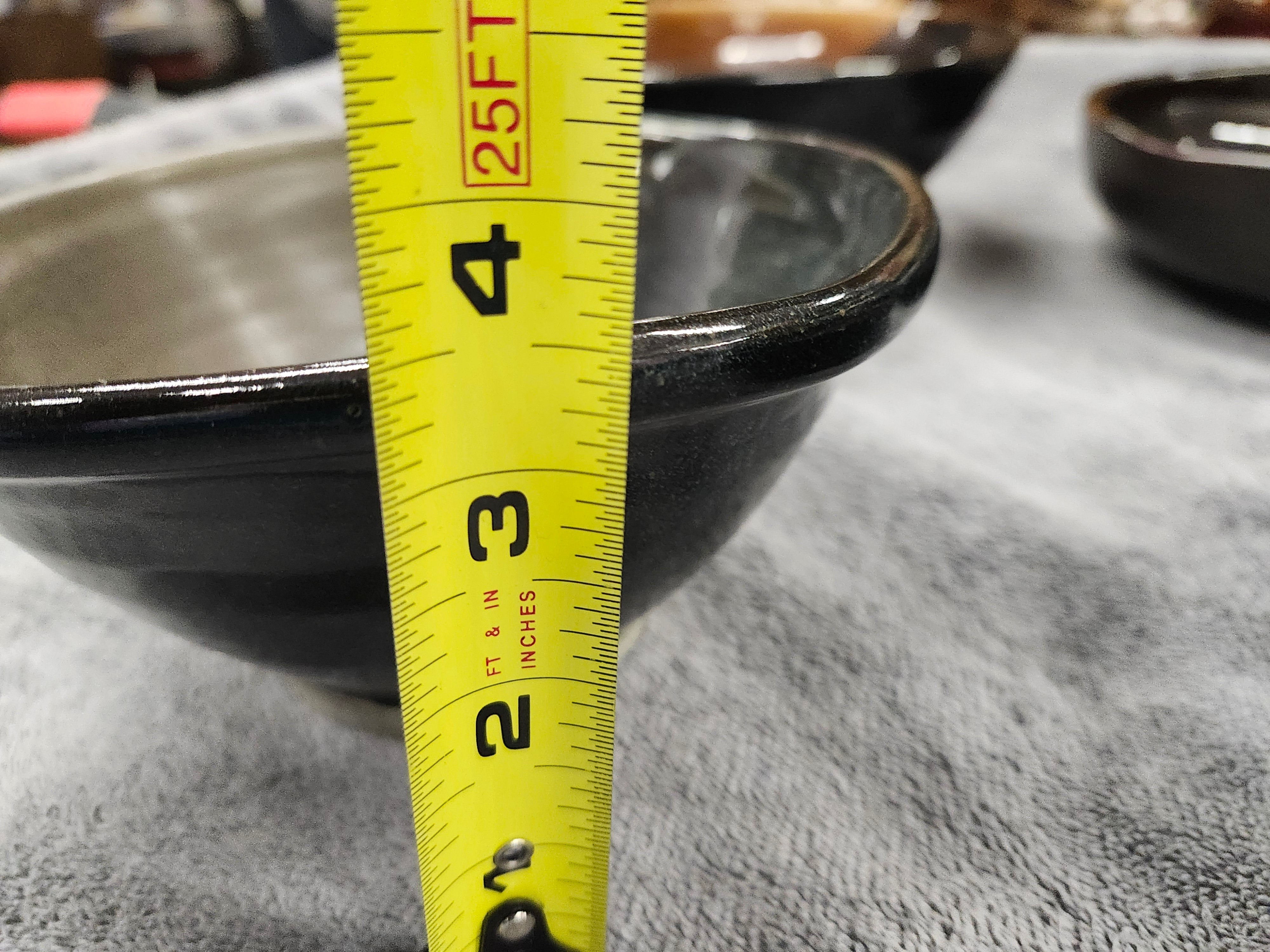 X6 pottery bowls