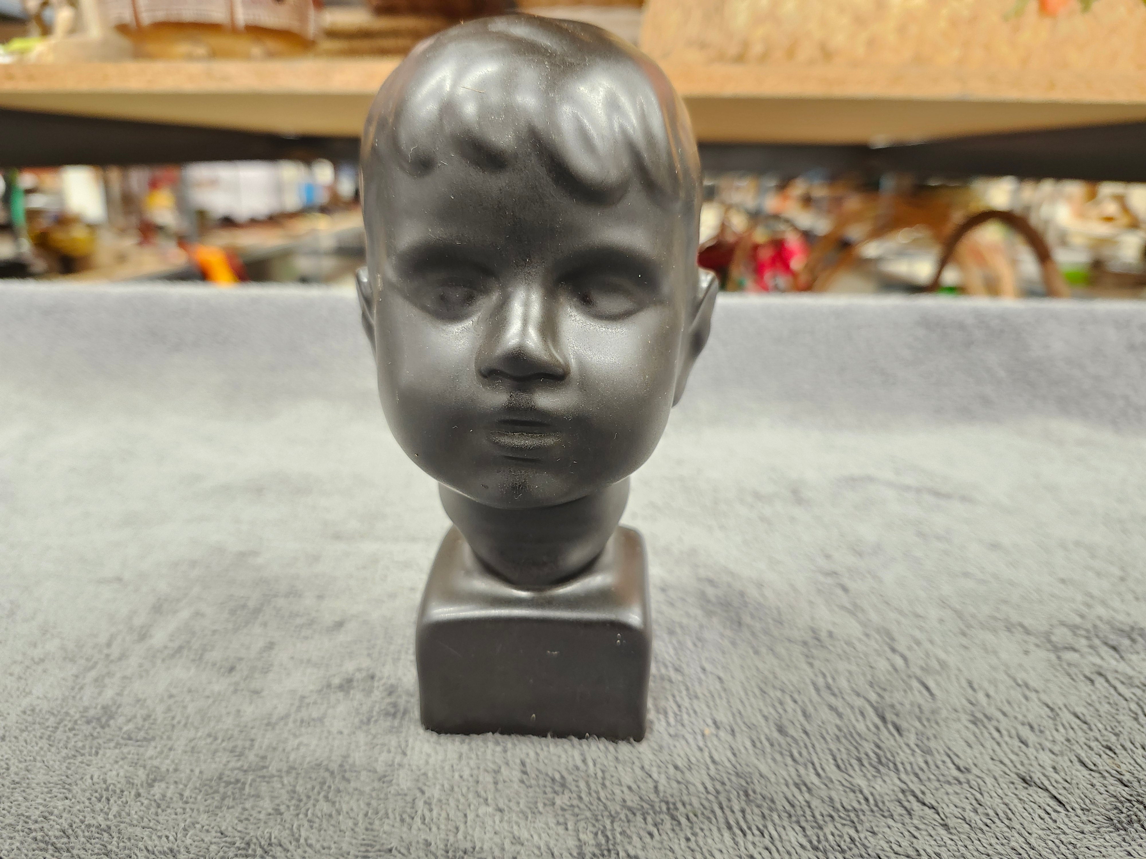 Statue