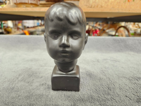 Statue