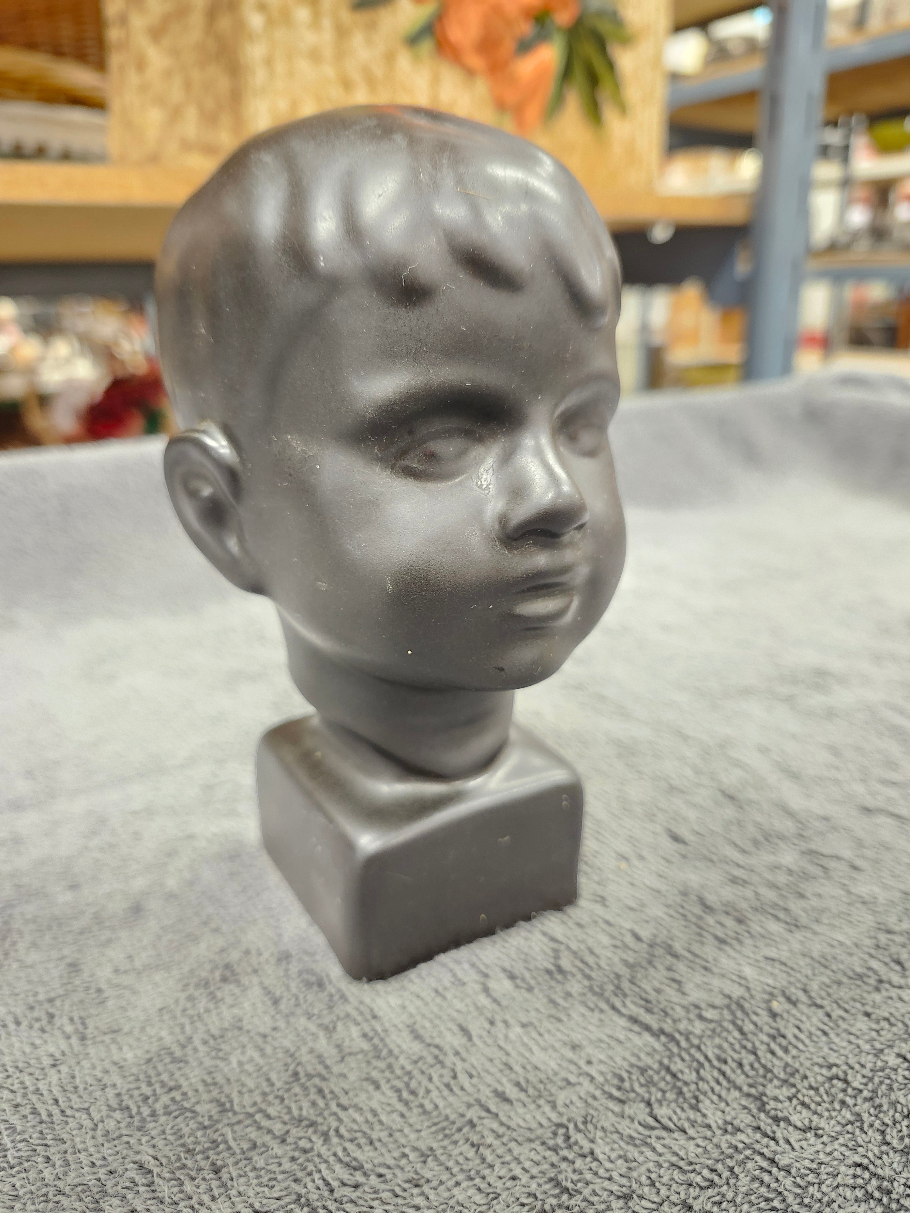 Statue