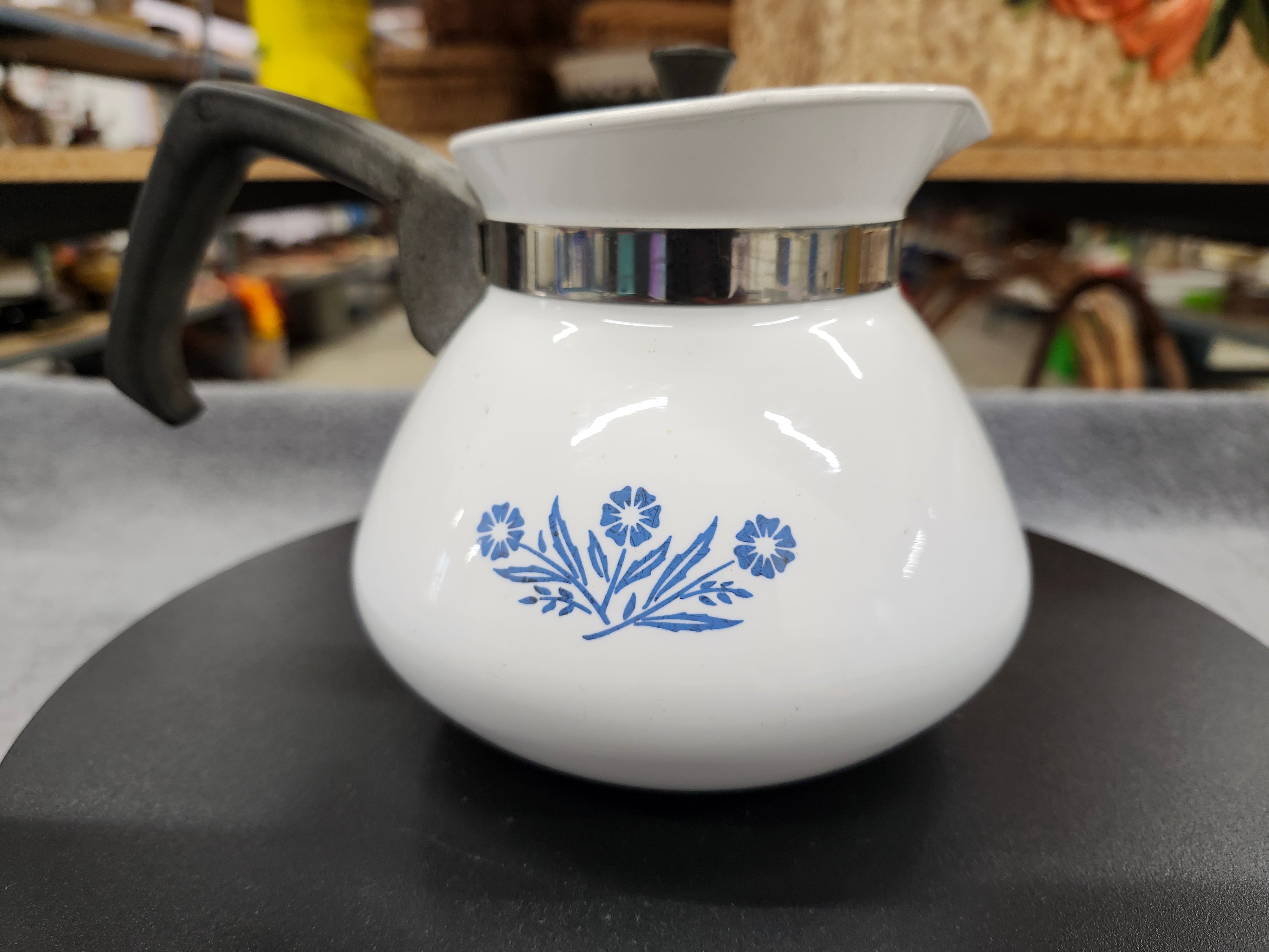 Tea pot