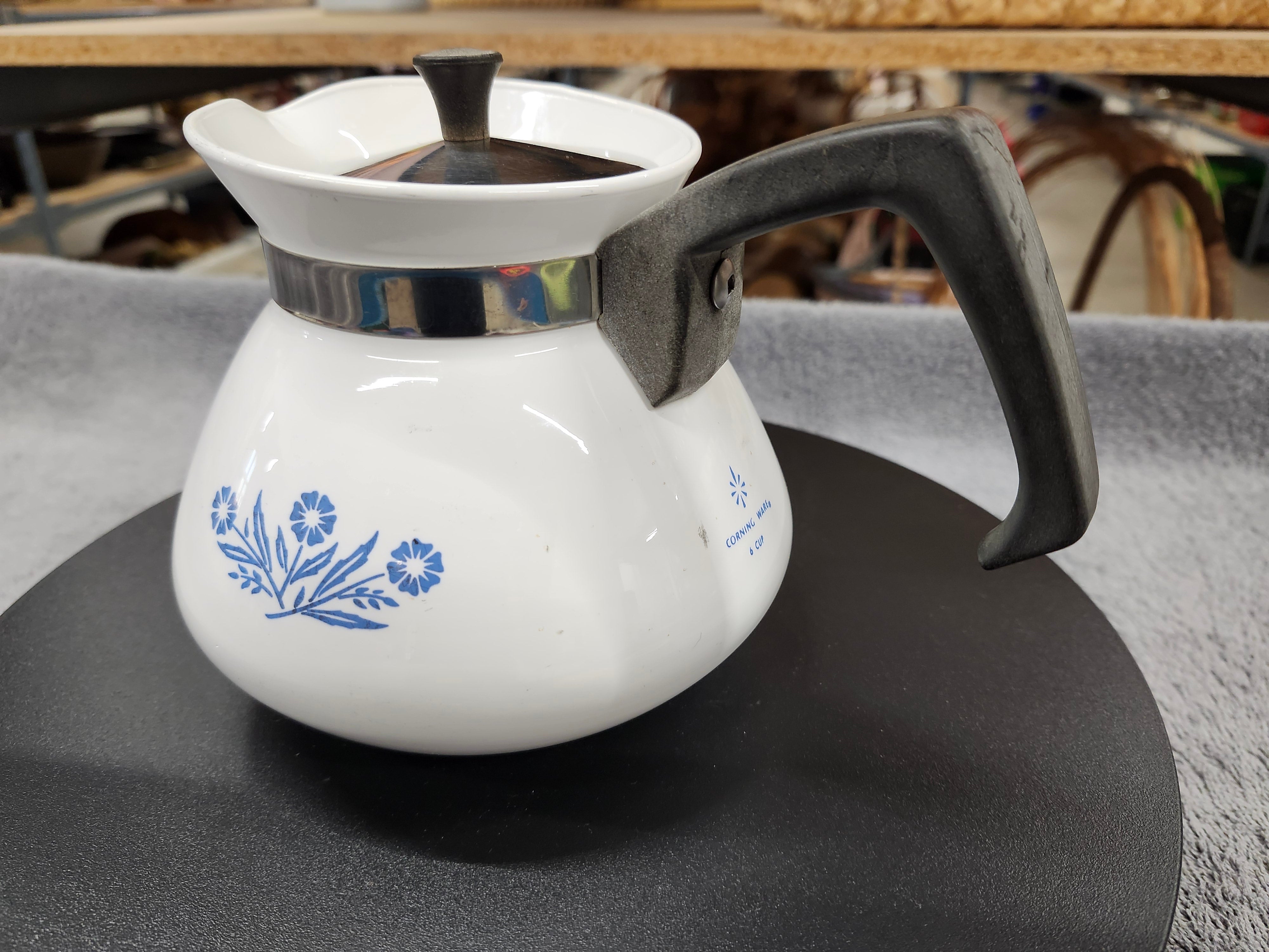 Tea pot