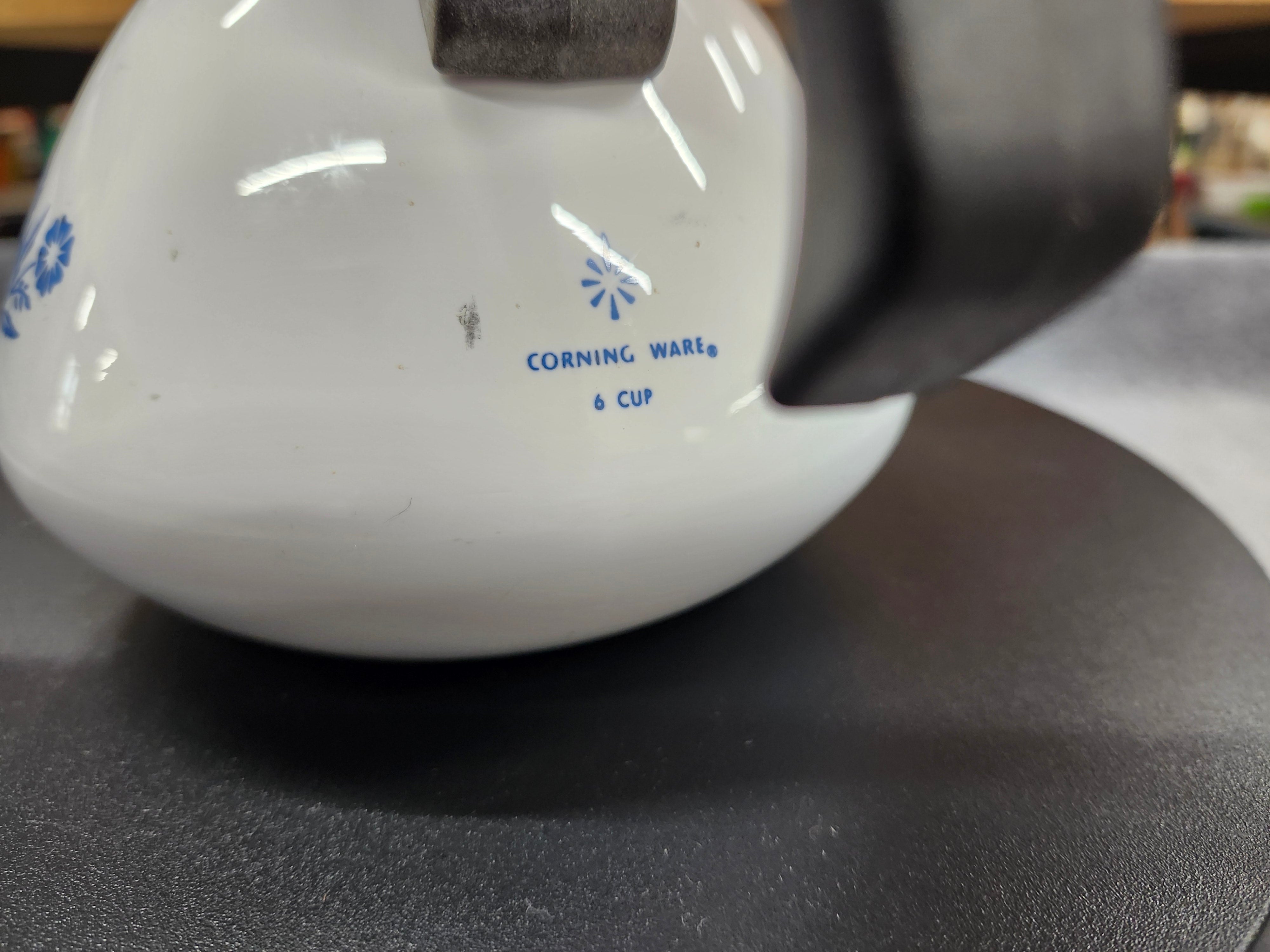 Tea pot