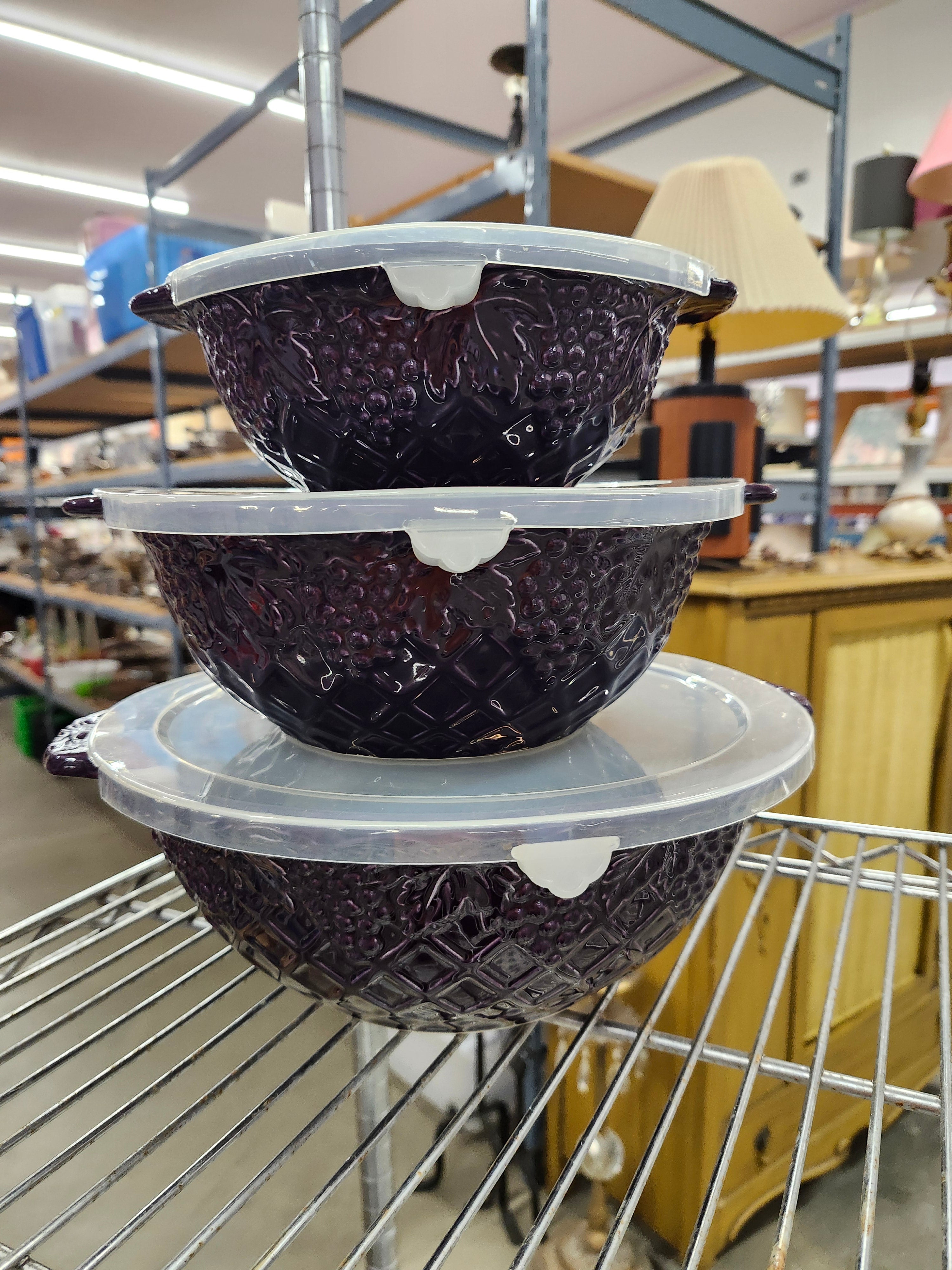 X3 purple matching mixing bowls with lids