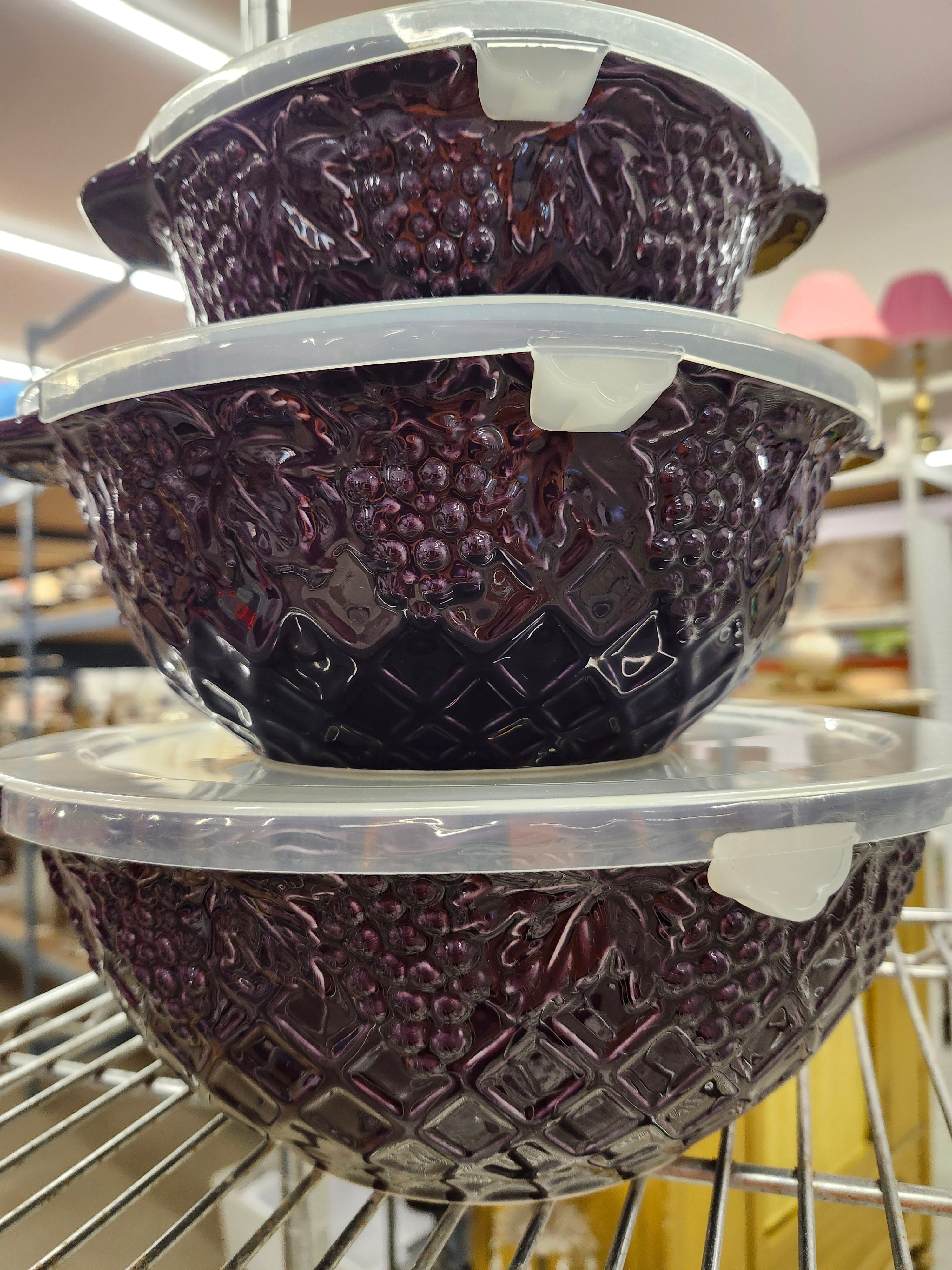 X3 purple matching mixing bowls with lids
