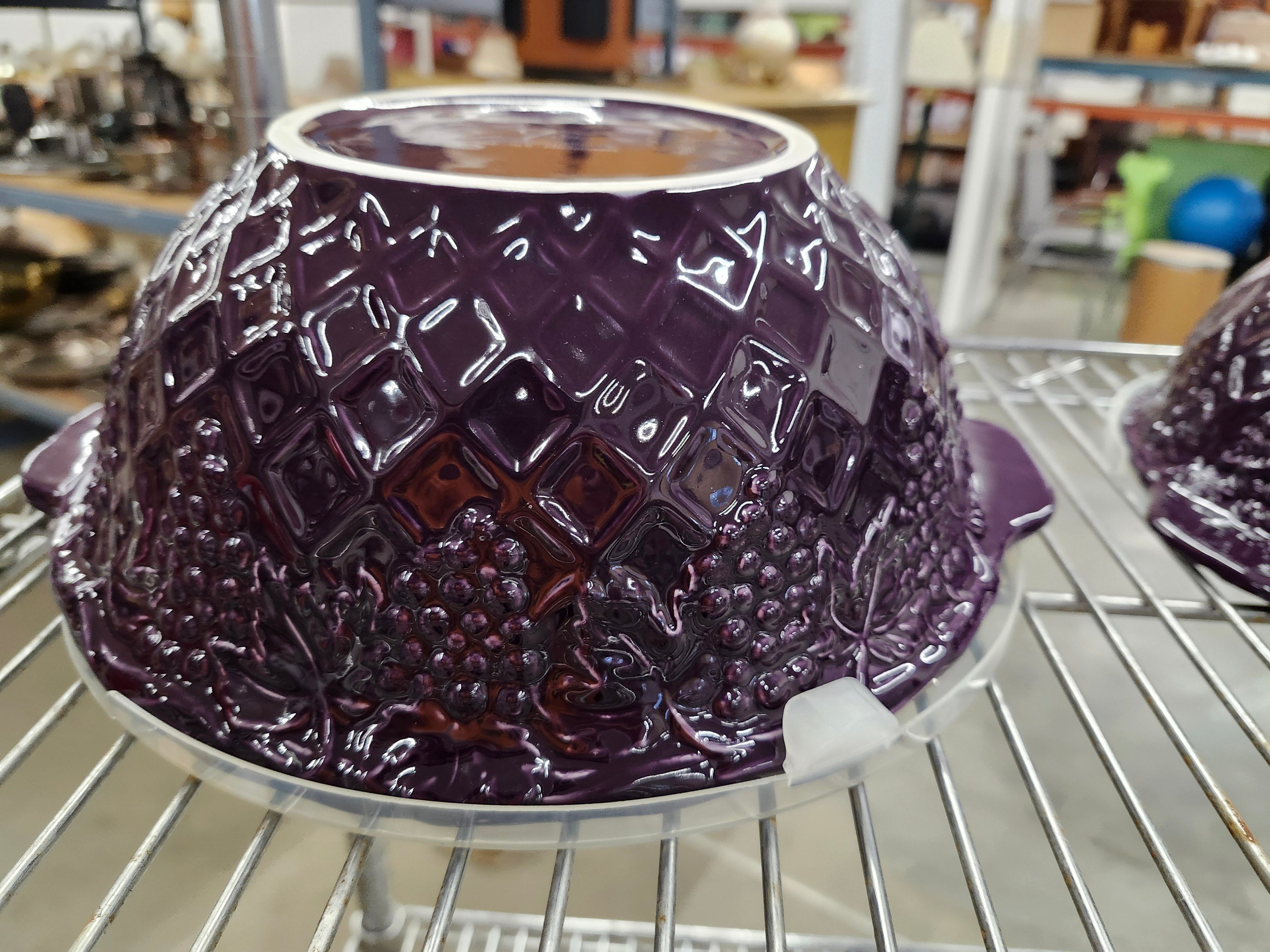 X3 purple matching mixing bowls with lids
