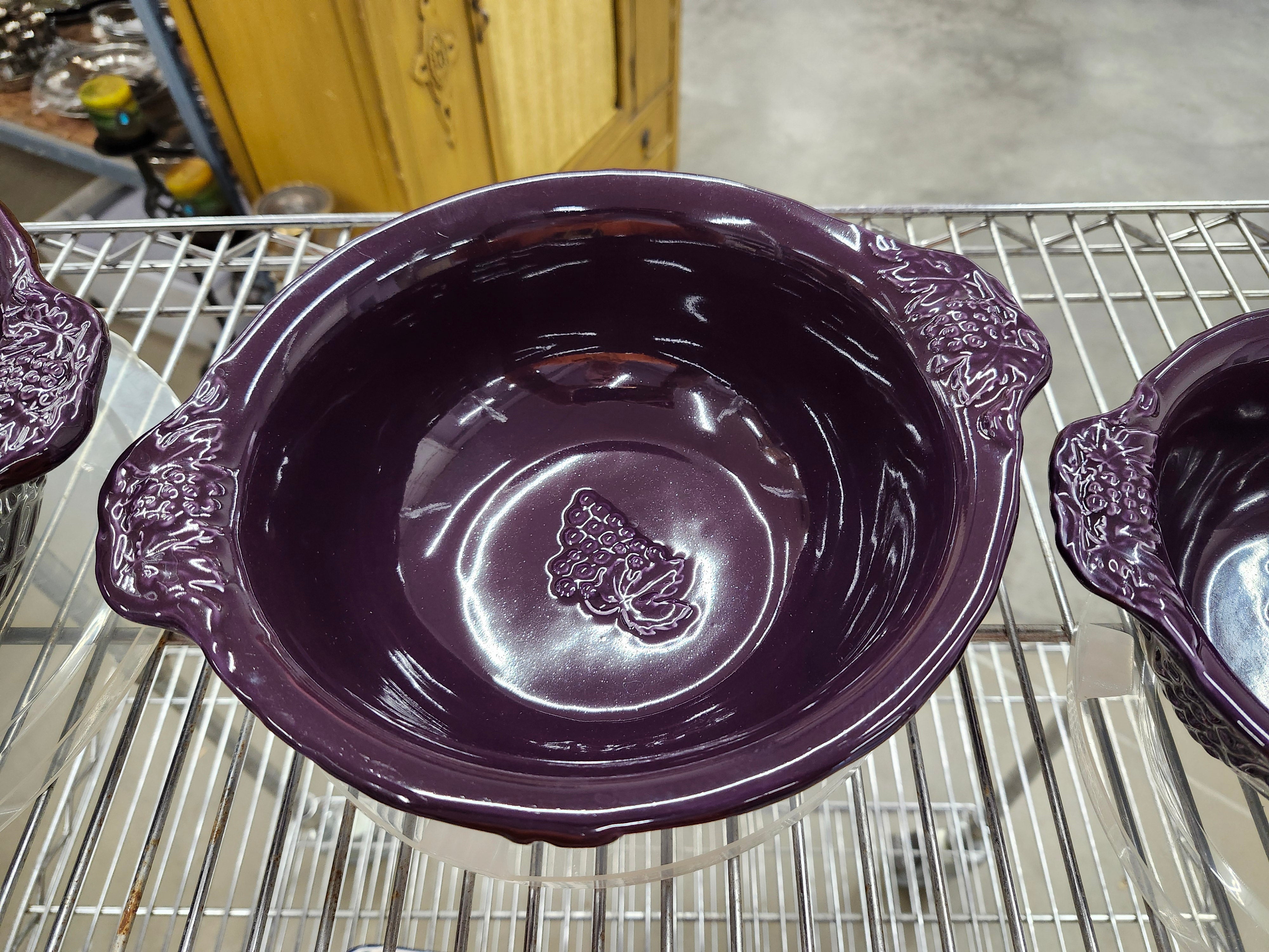 X3 purple matching mixing bowls with lids