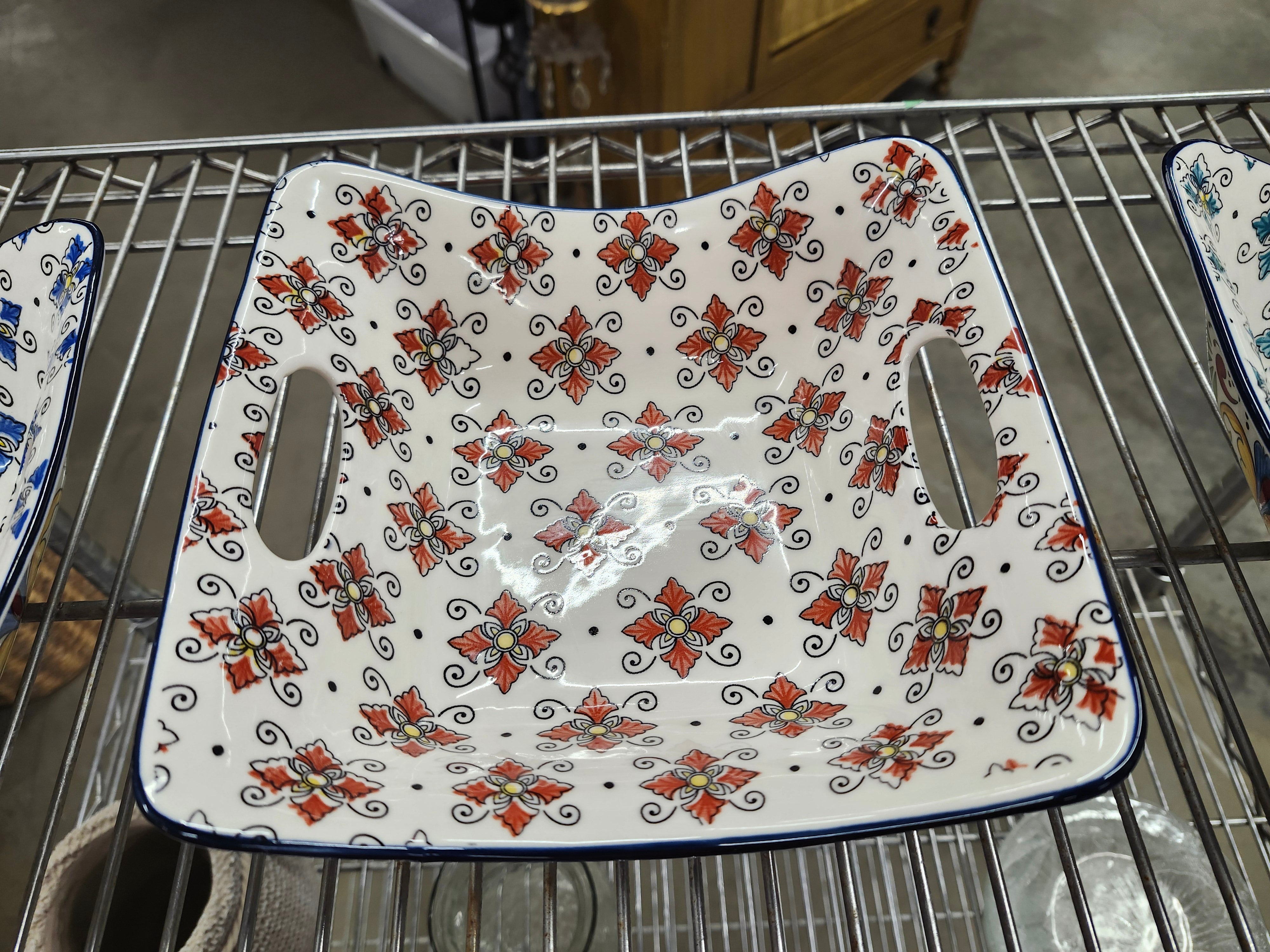 X3 fancy square bowls