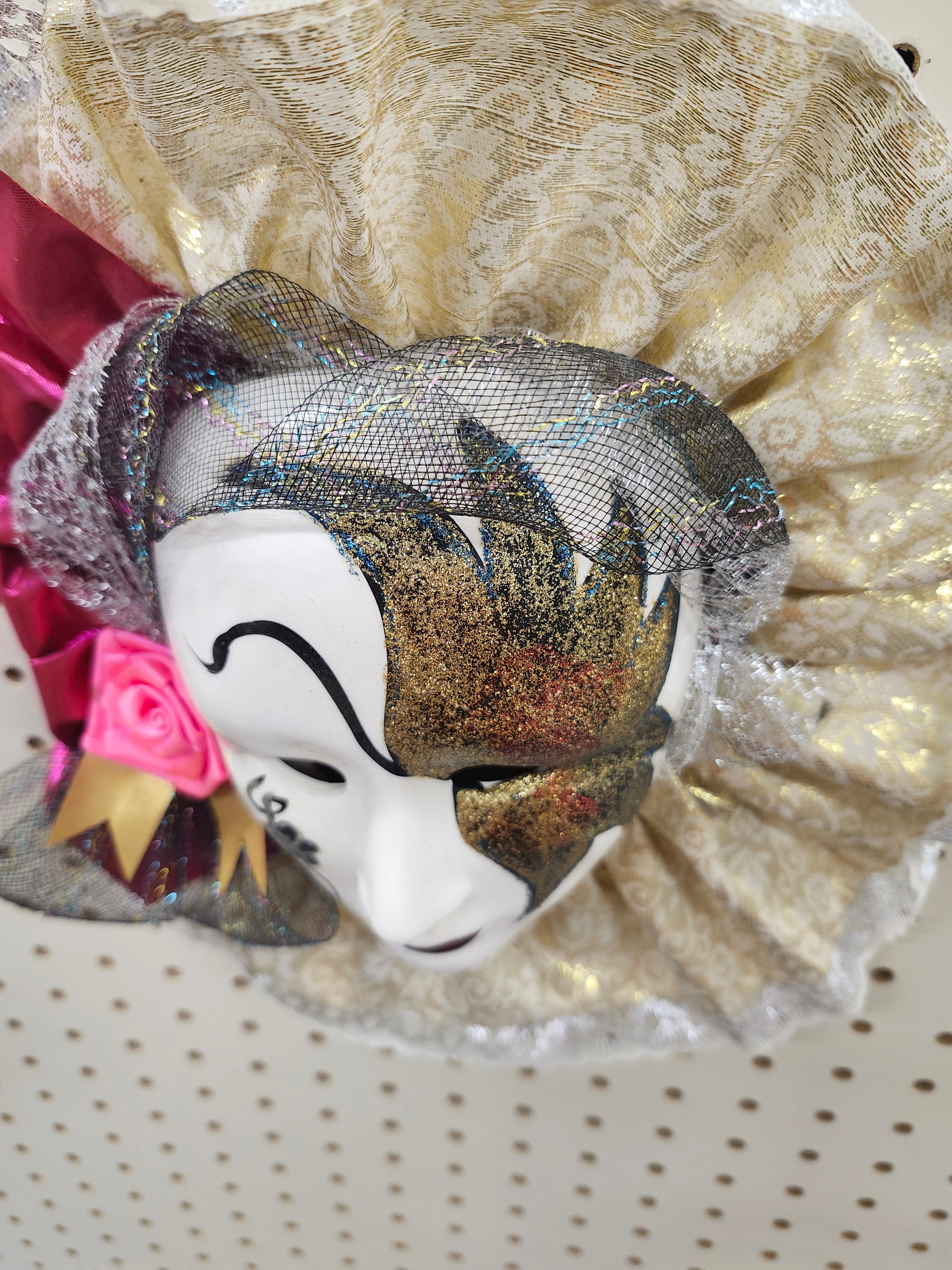 Wall art mask