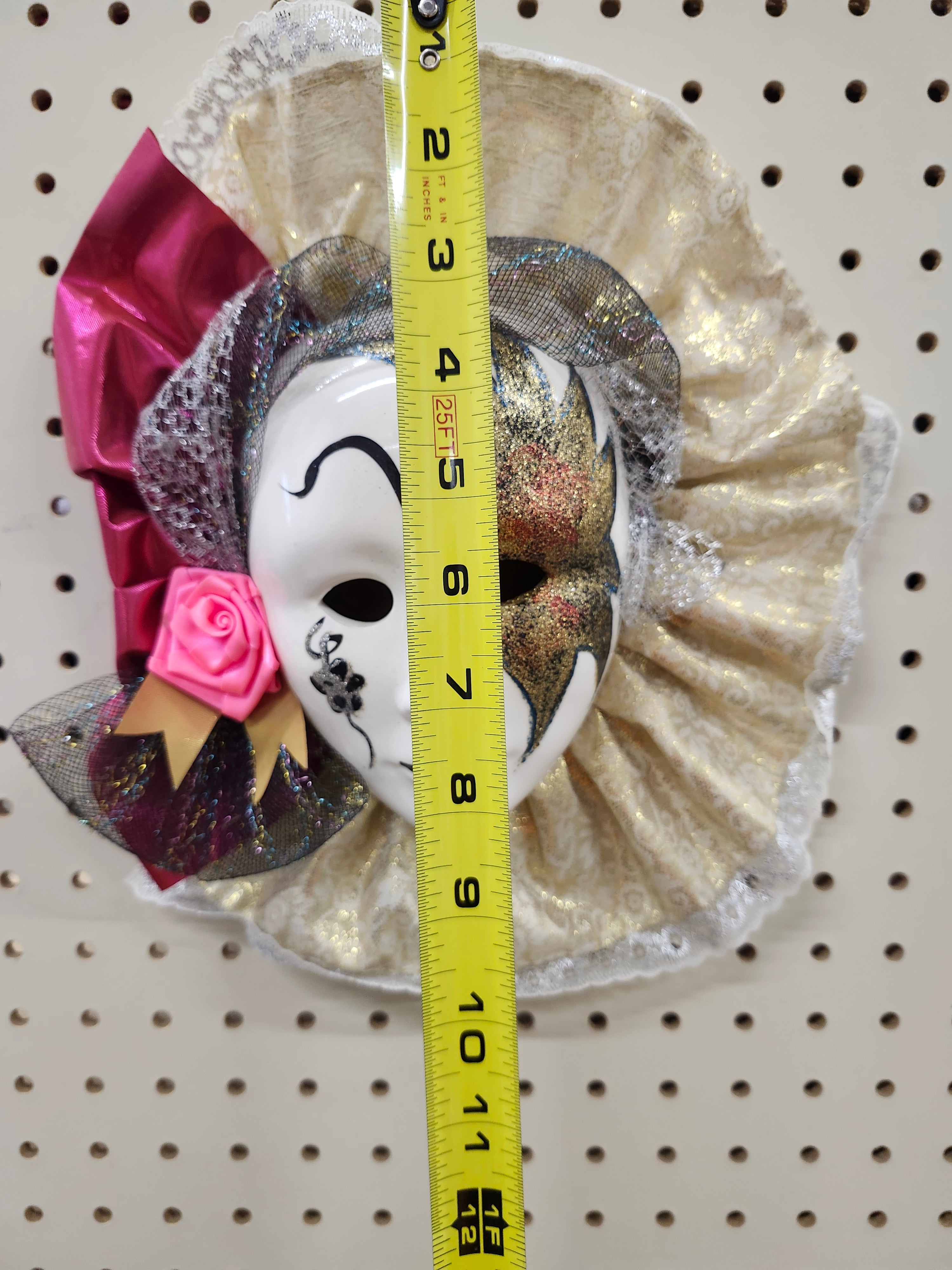Wall art mask