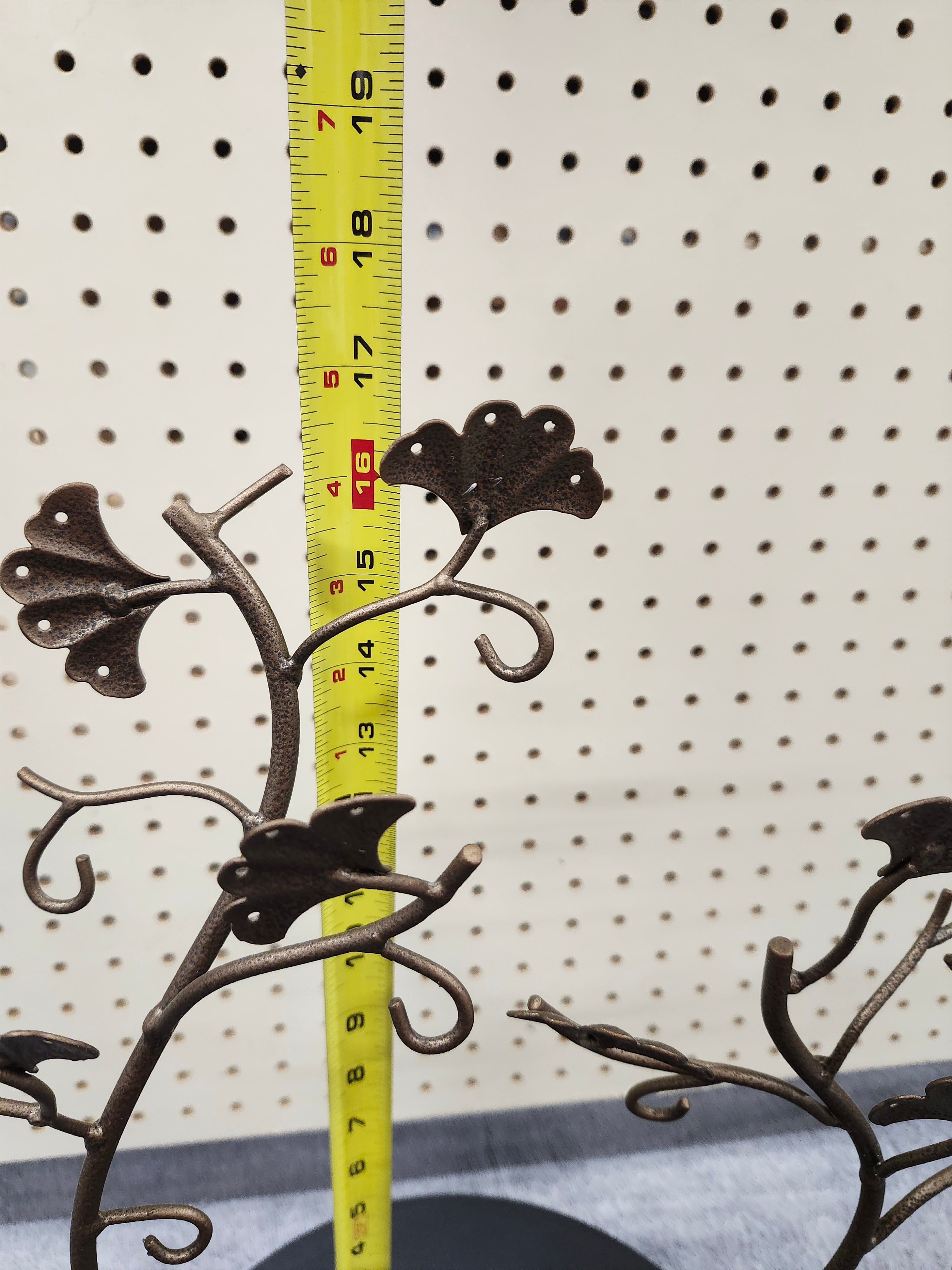 Jewelry stand