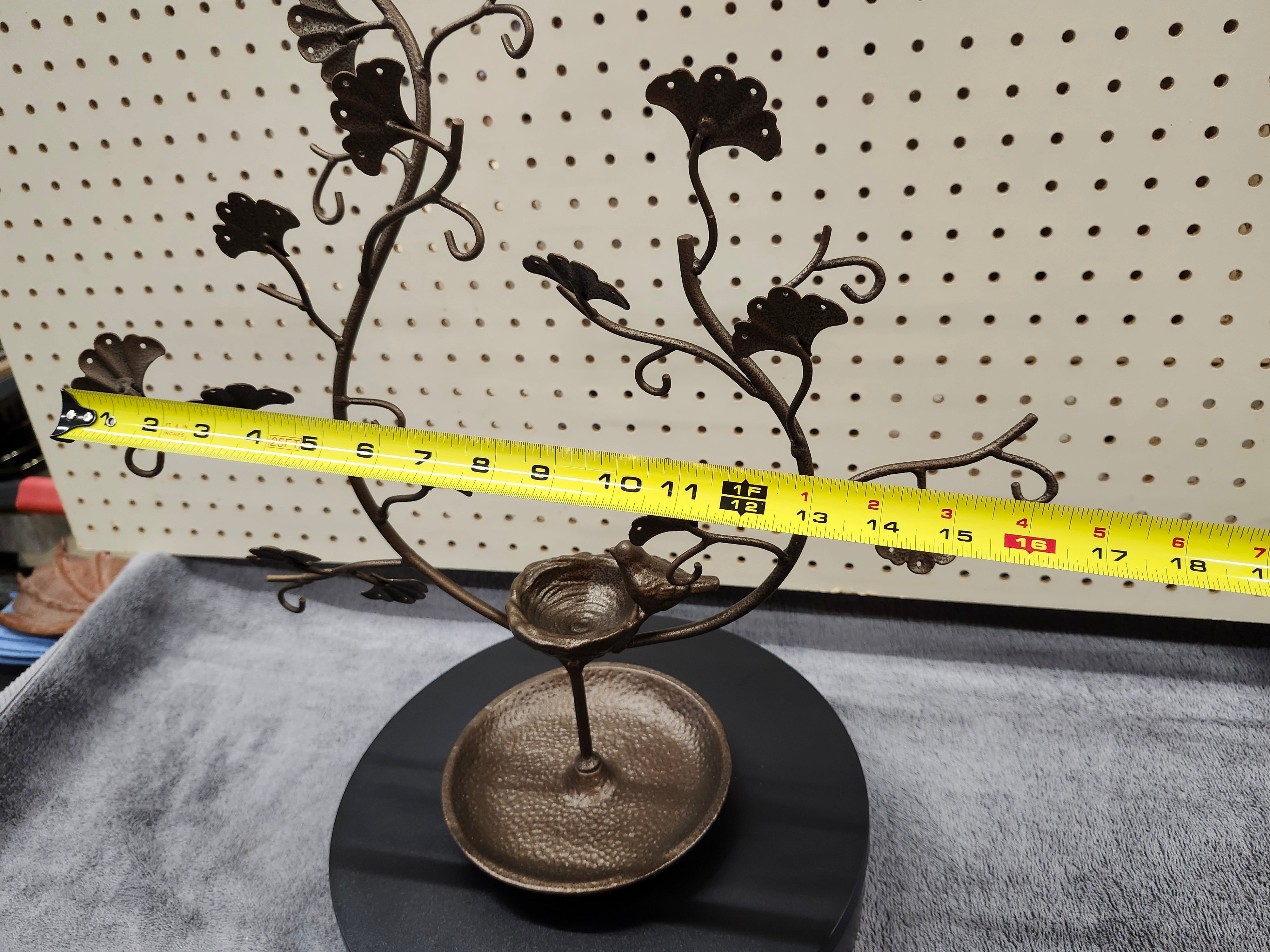 Jewelry stand