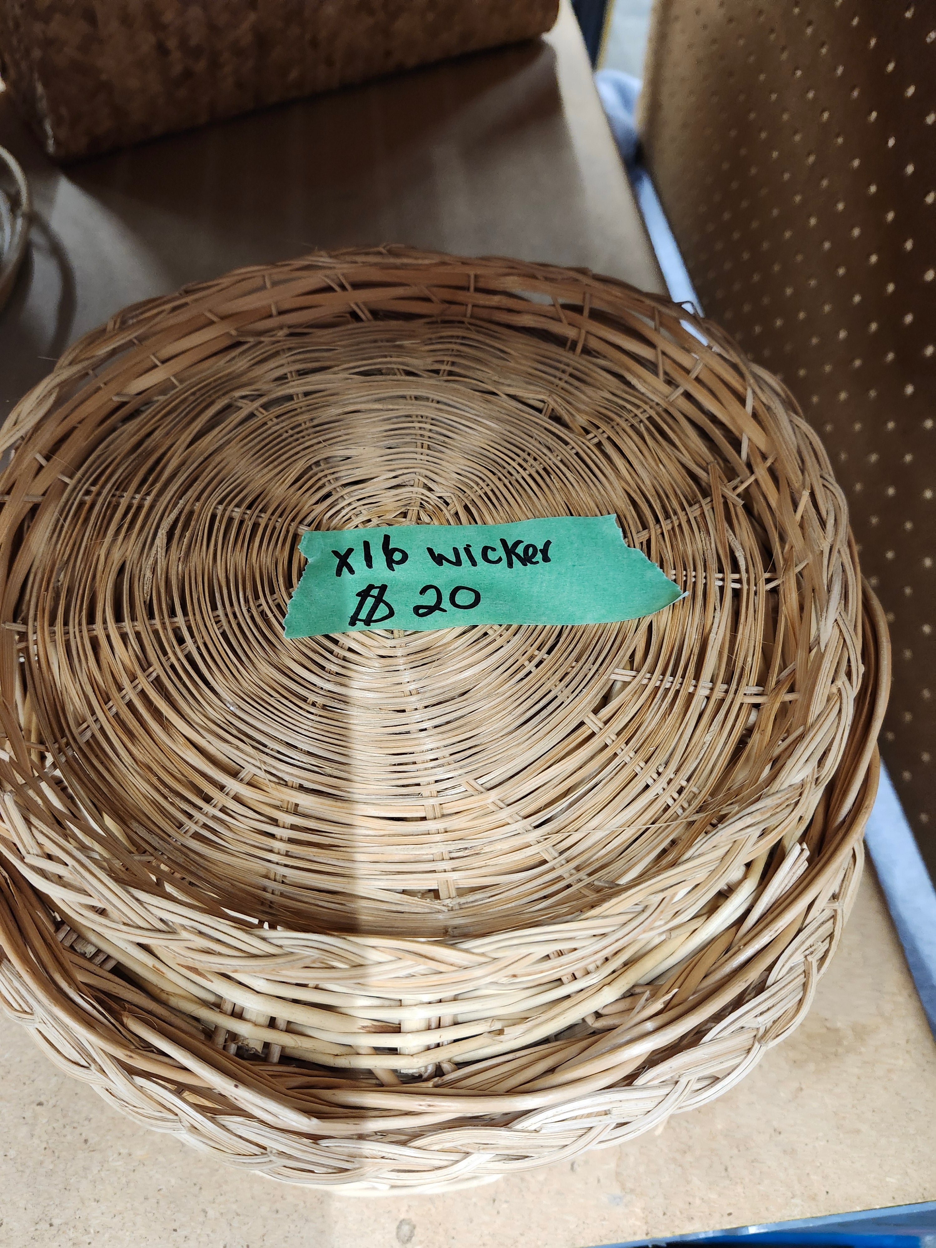 X16 Wicker set