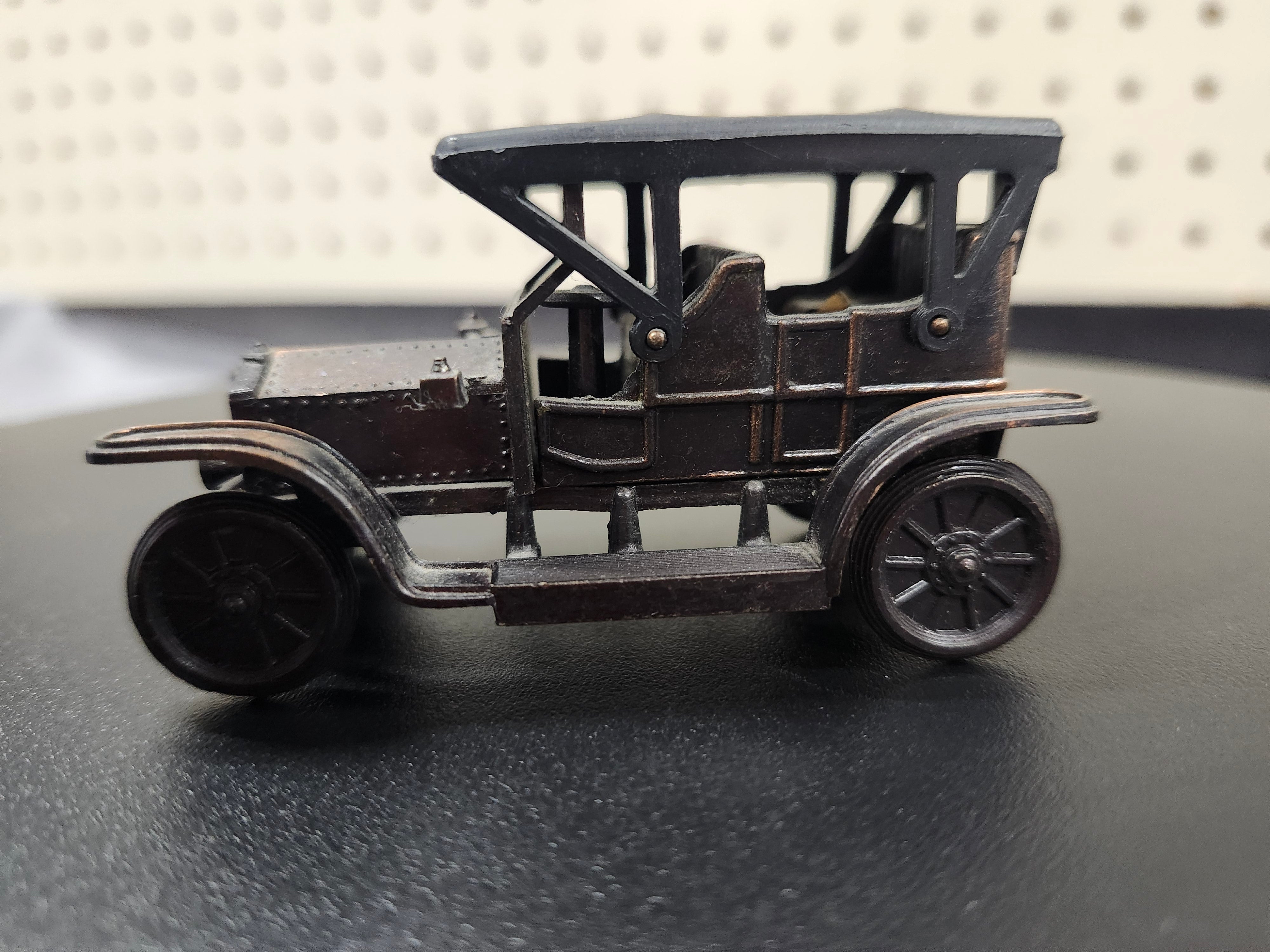 Metal car pencil sharpener
