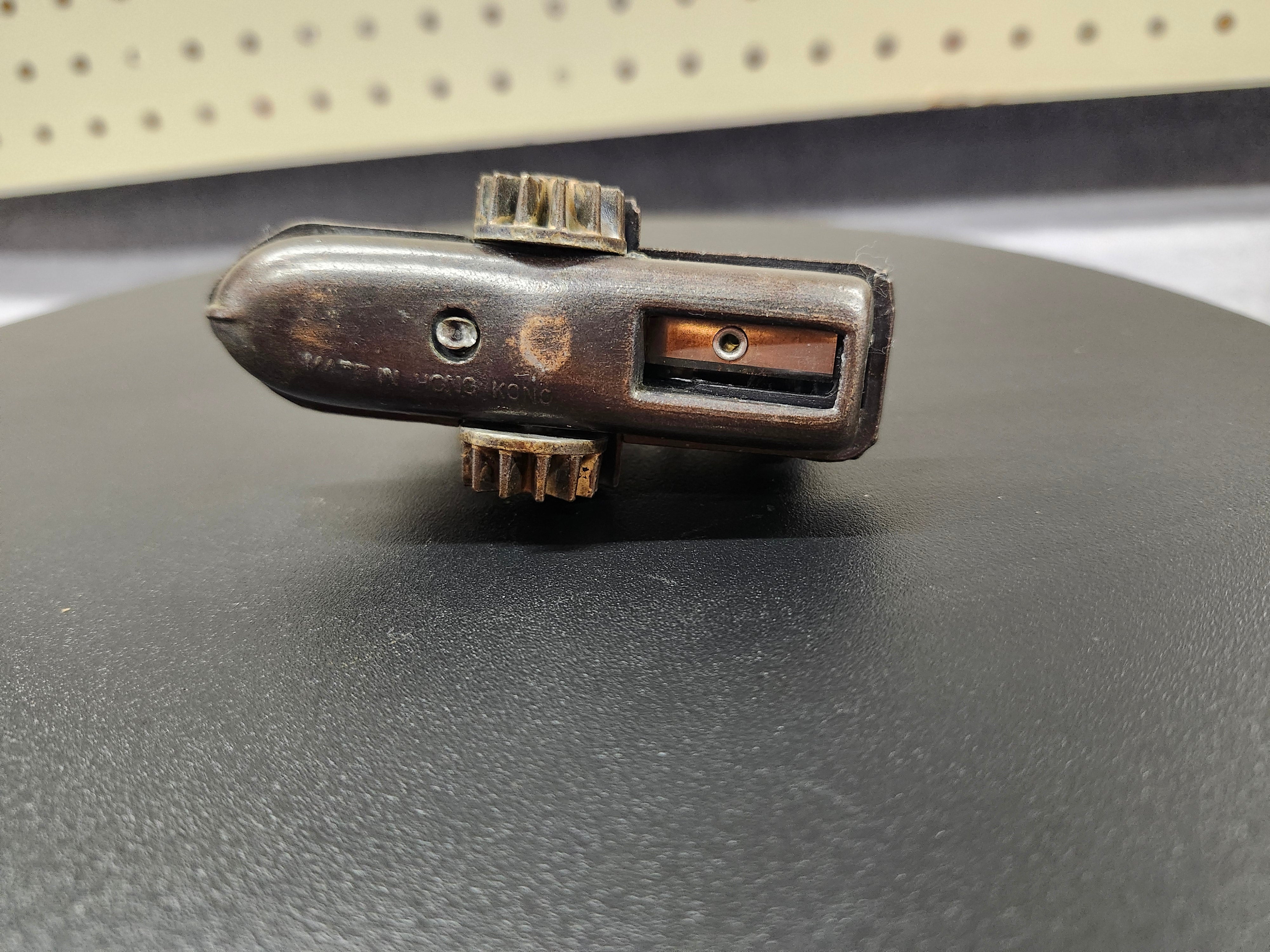 Metal pencil sharpener