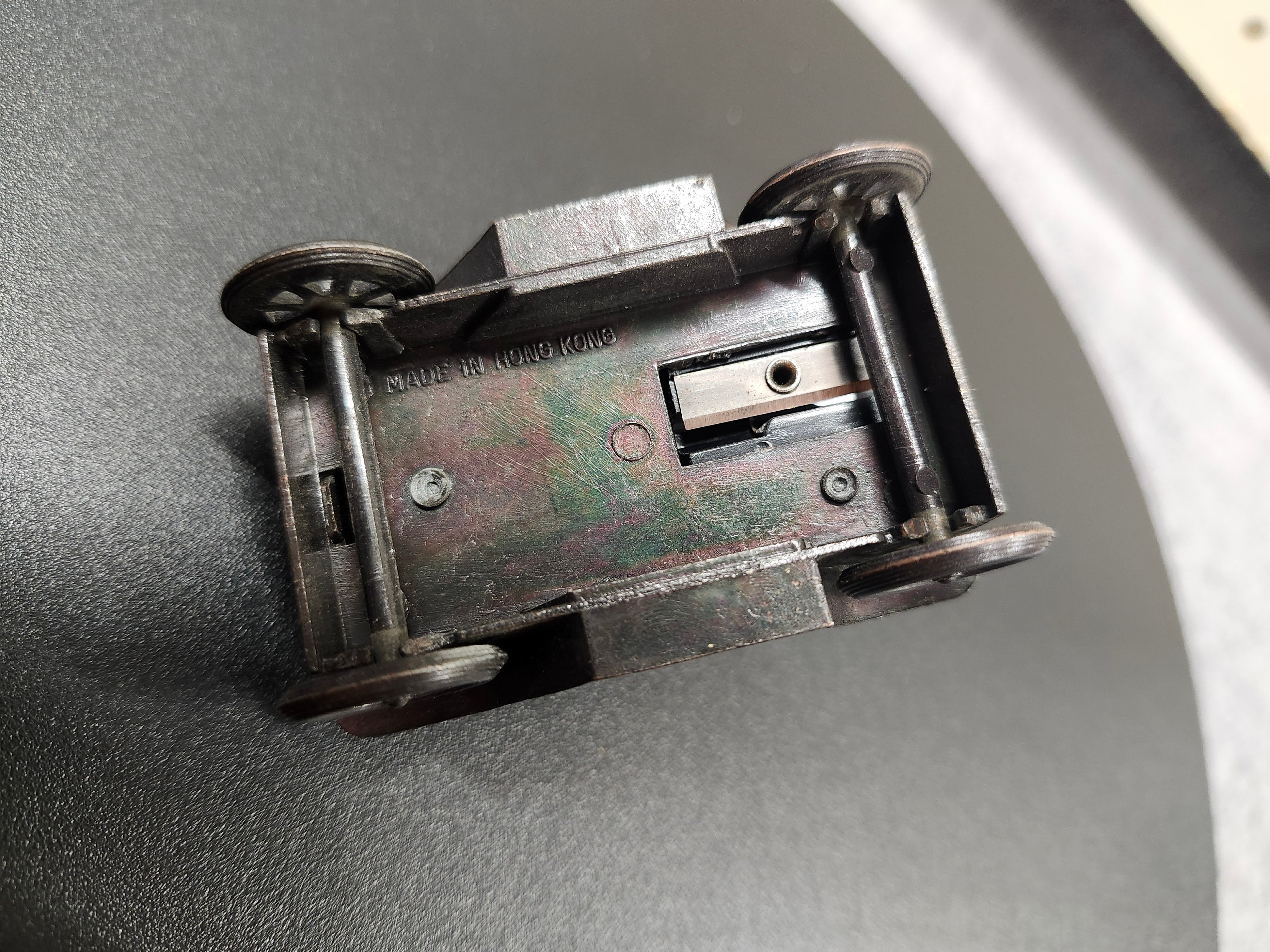 Car pencil sharpener- metal