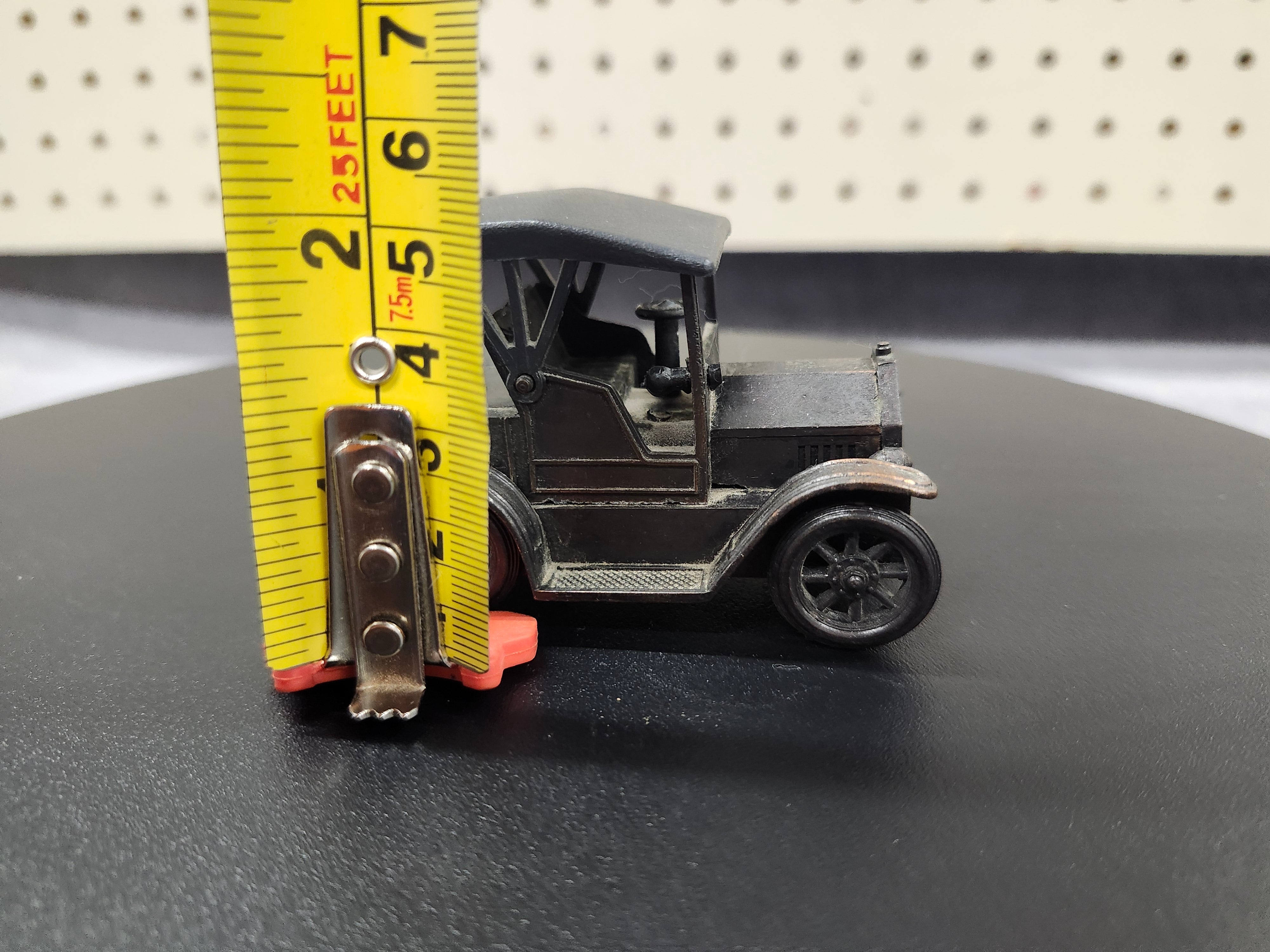 Car pencil sharpener- metal