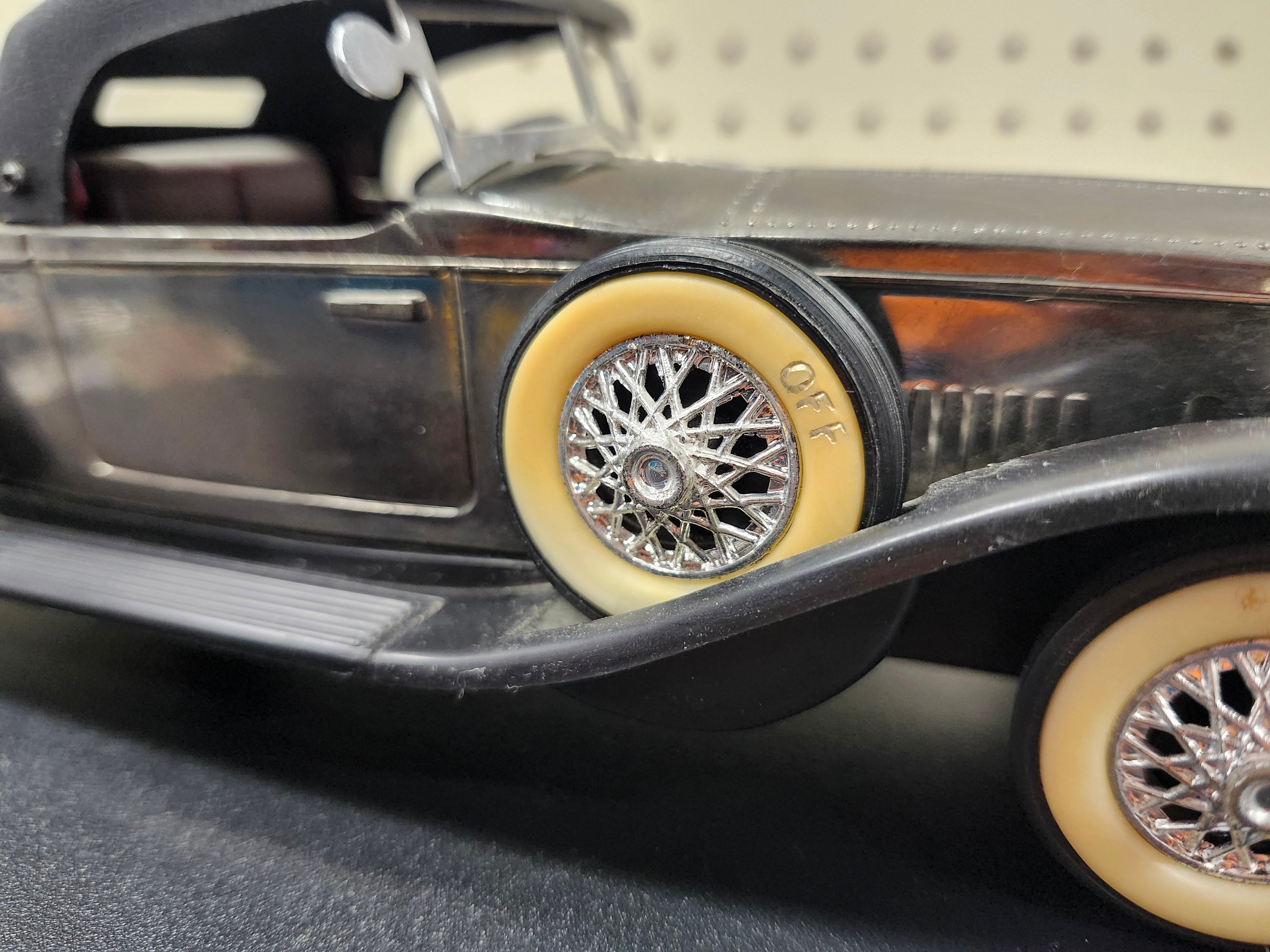 Collectable car/ Radio
