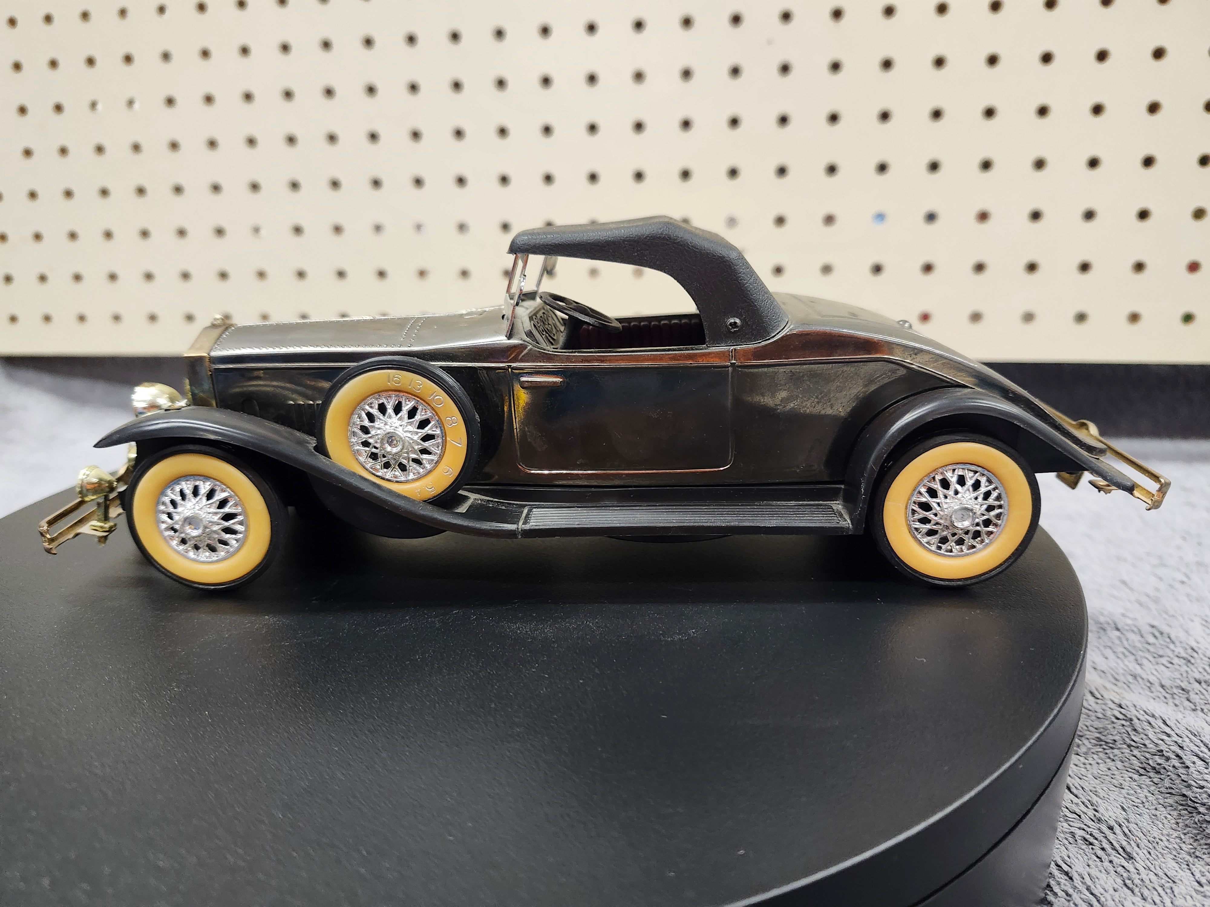 Collectable car/ Radio
