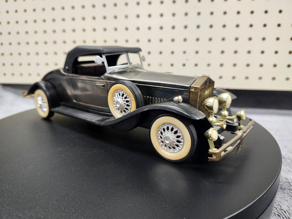 Collectable car/ Radio