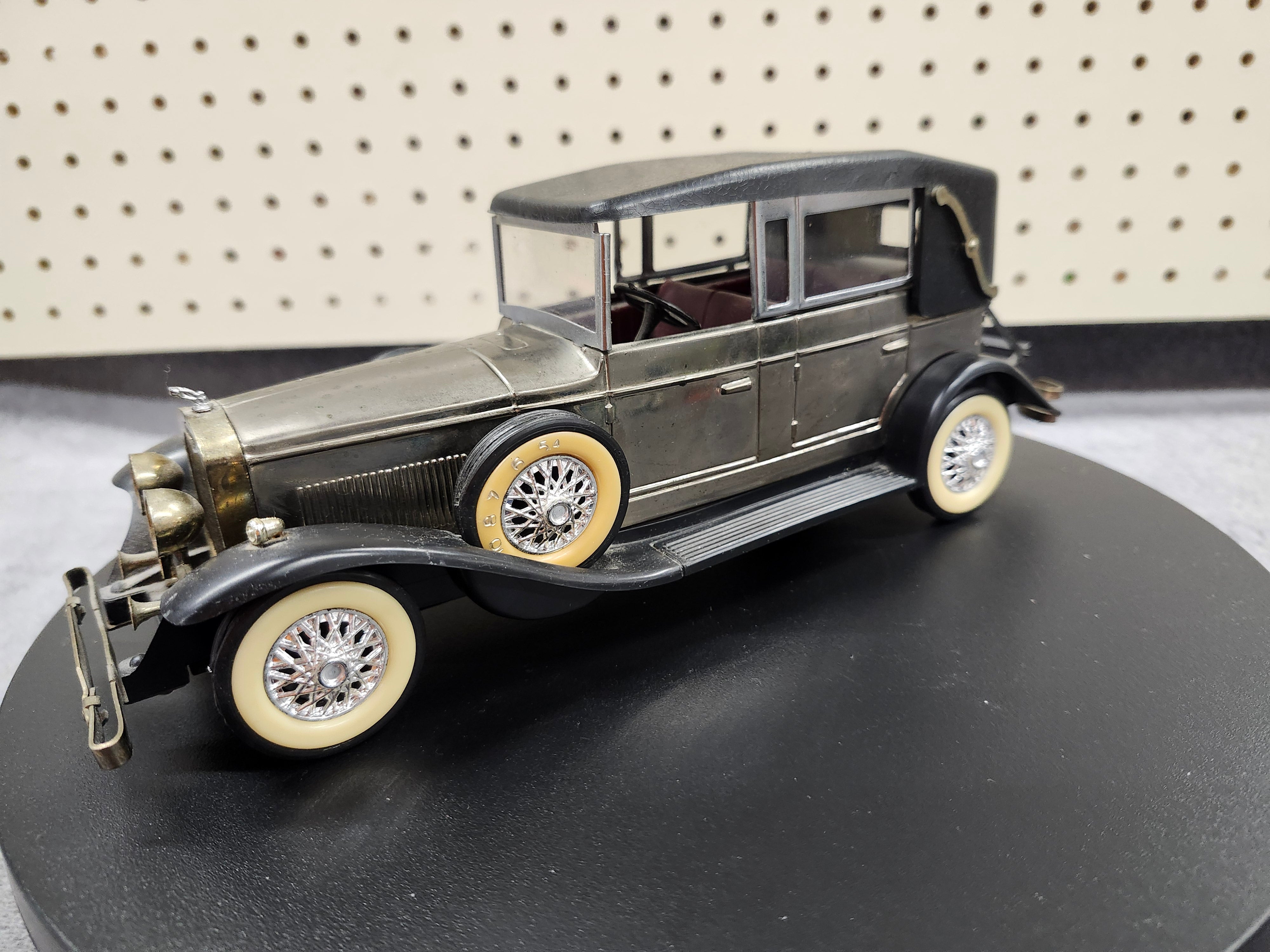 Collectable car / Radio