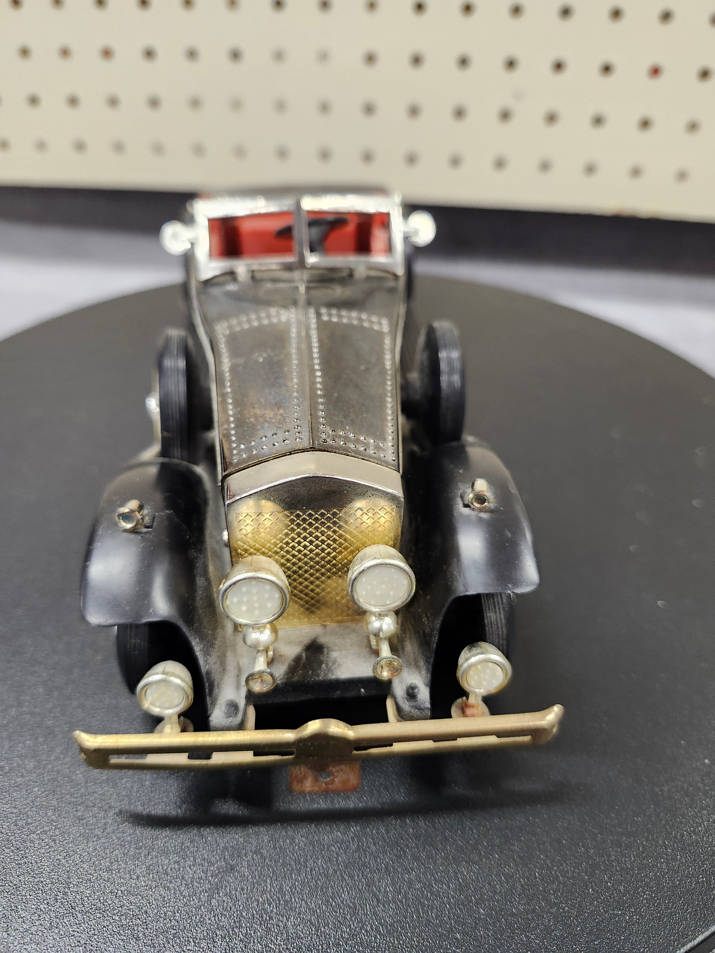 Collectable car / Radio