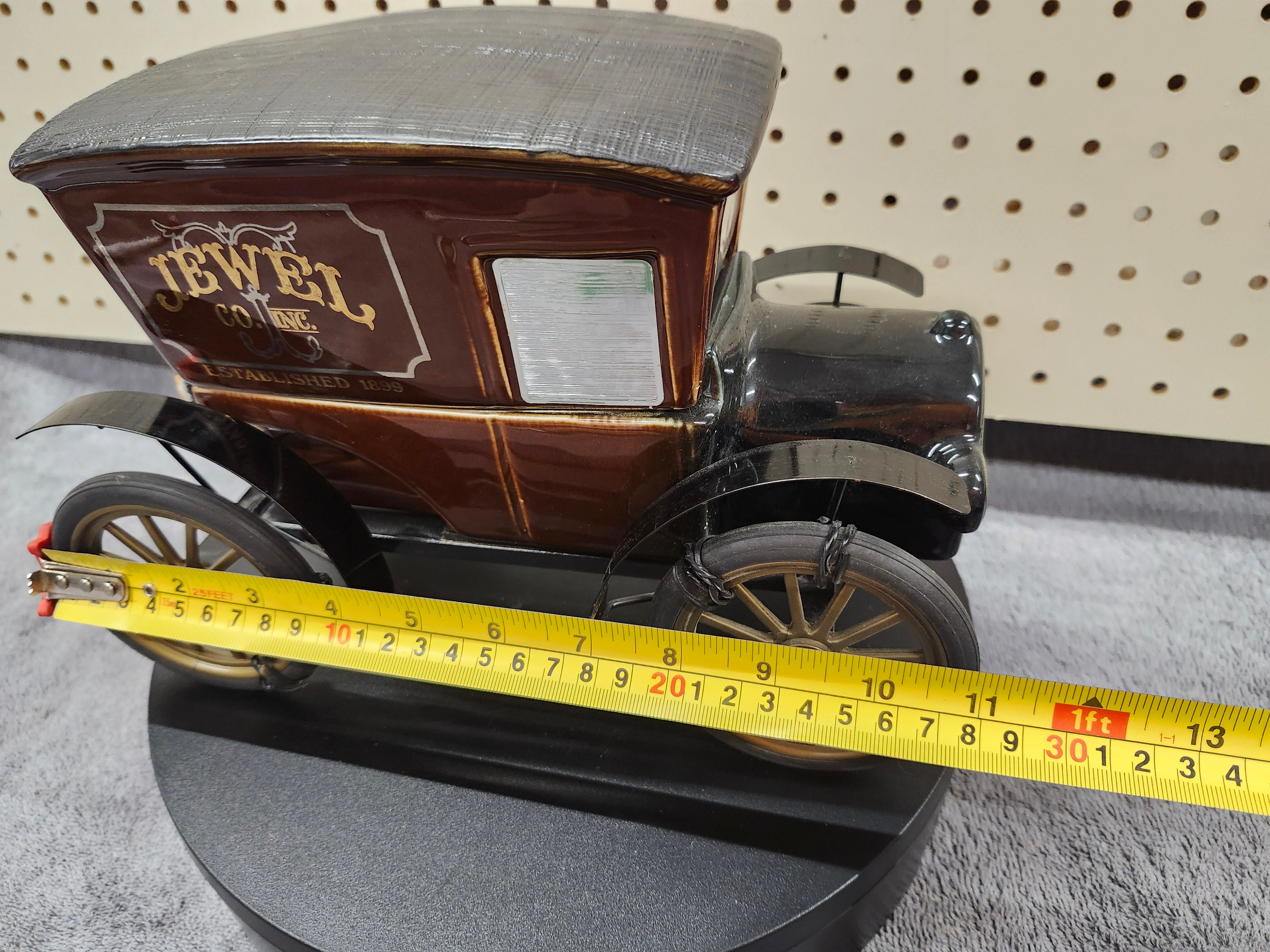 Decanter old Jim Beam Car