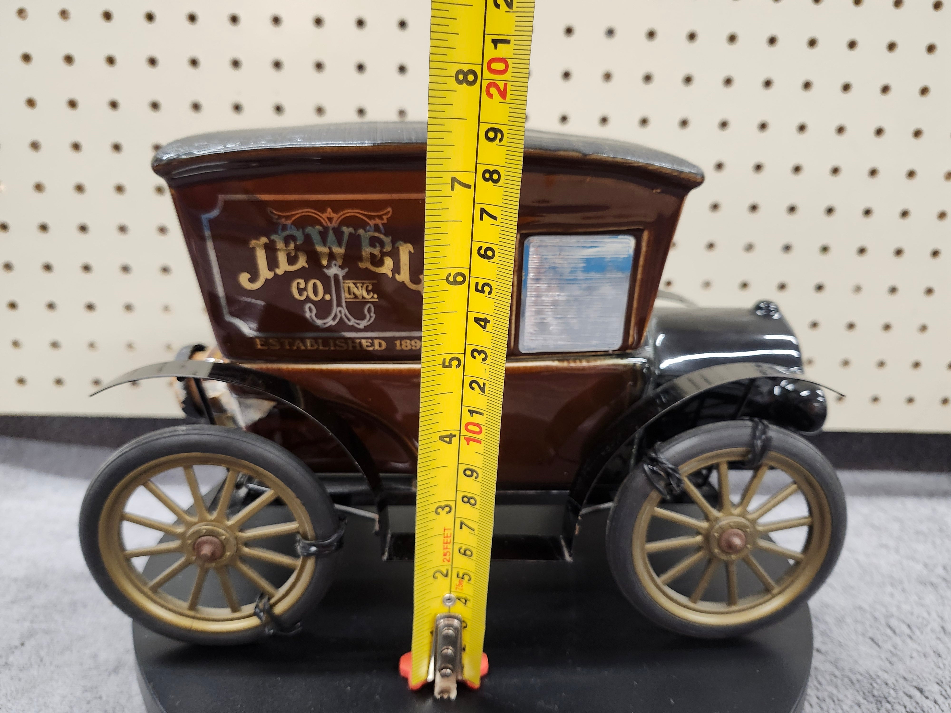 Decanter old Jim Beam Car