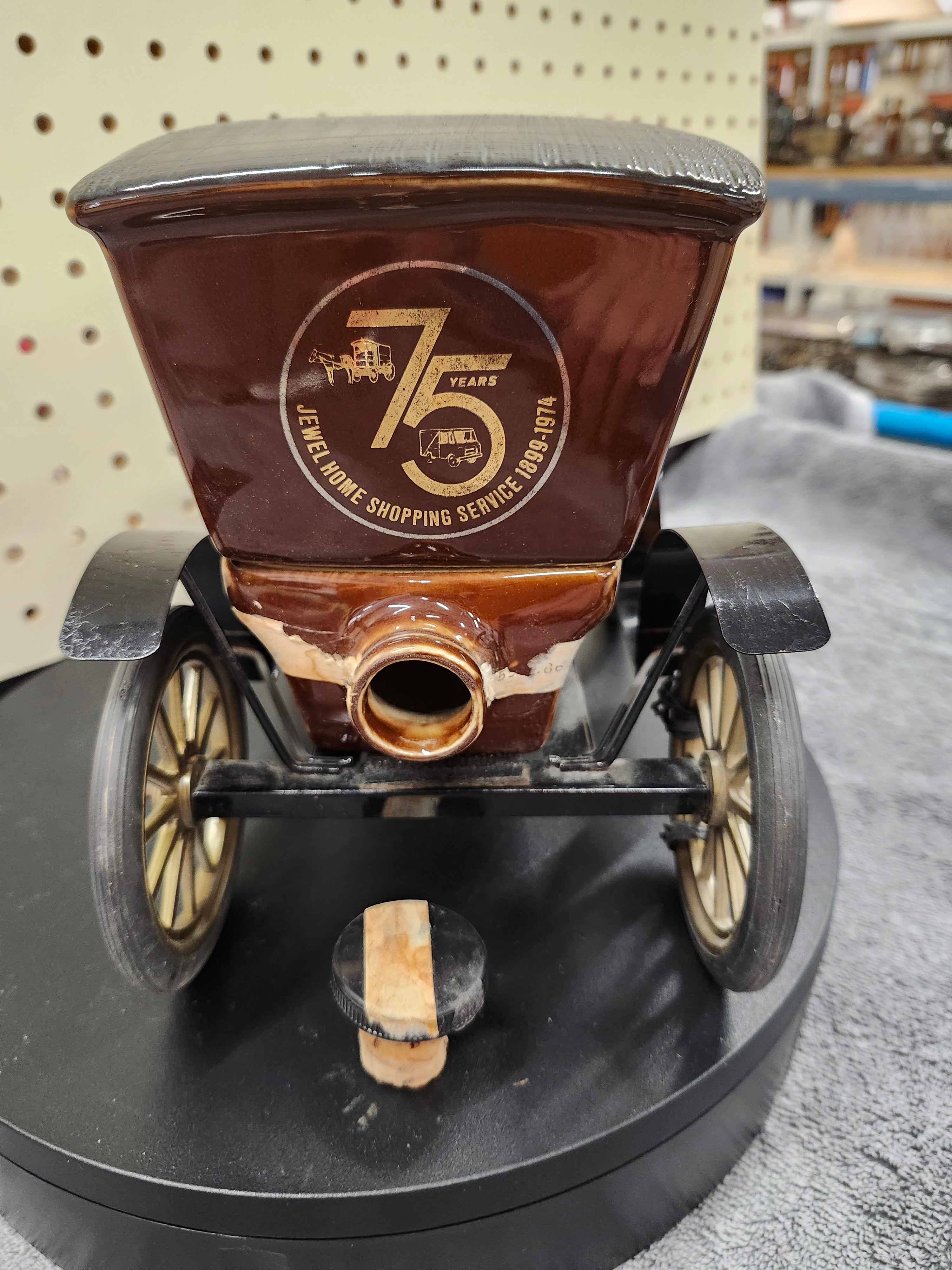 Decanter old Jim Beam Car