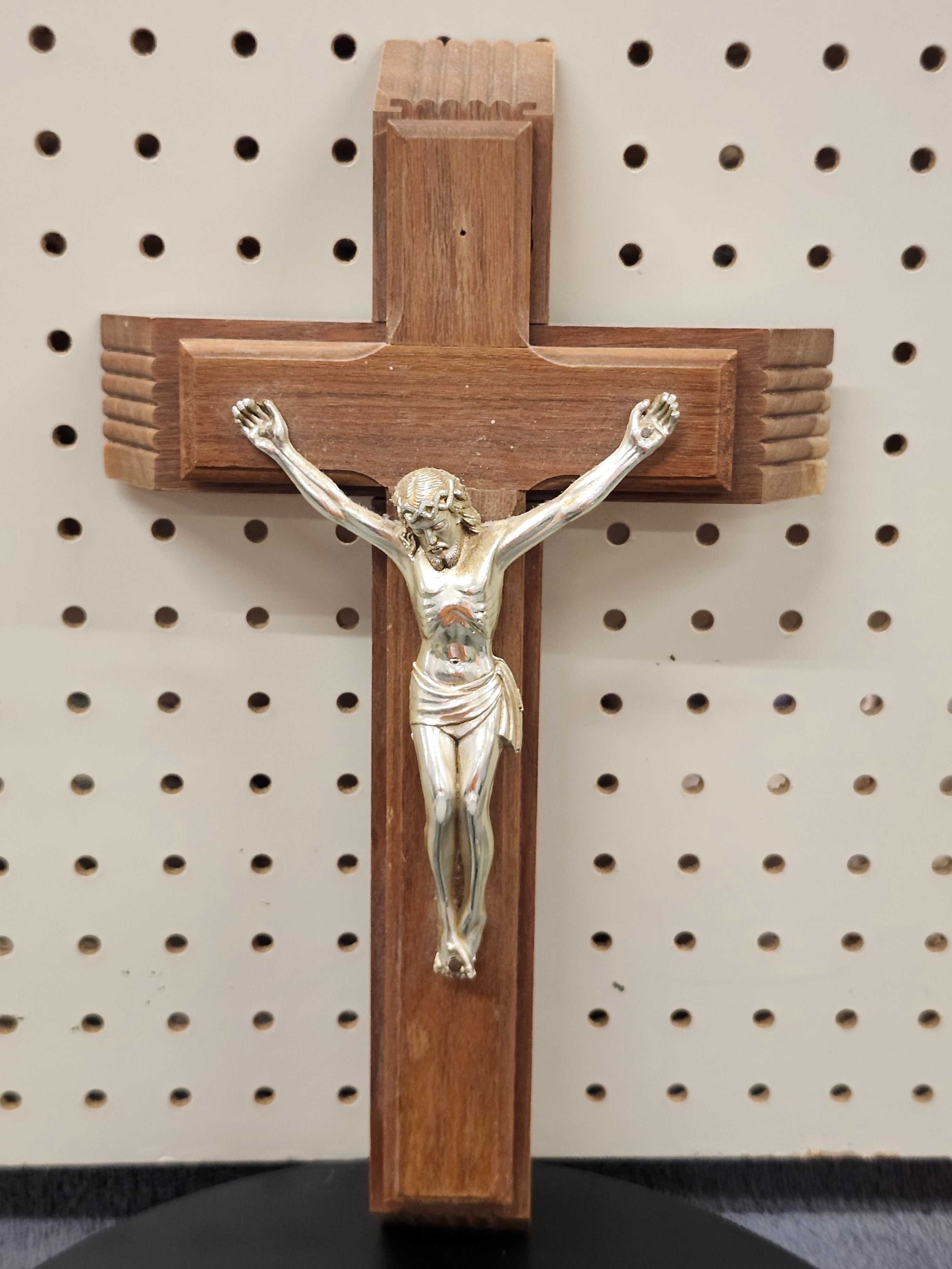Wall art cross