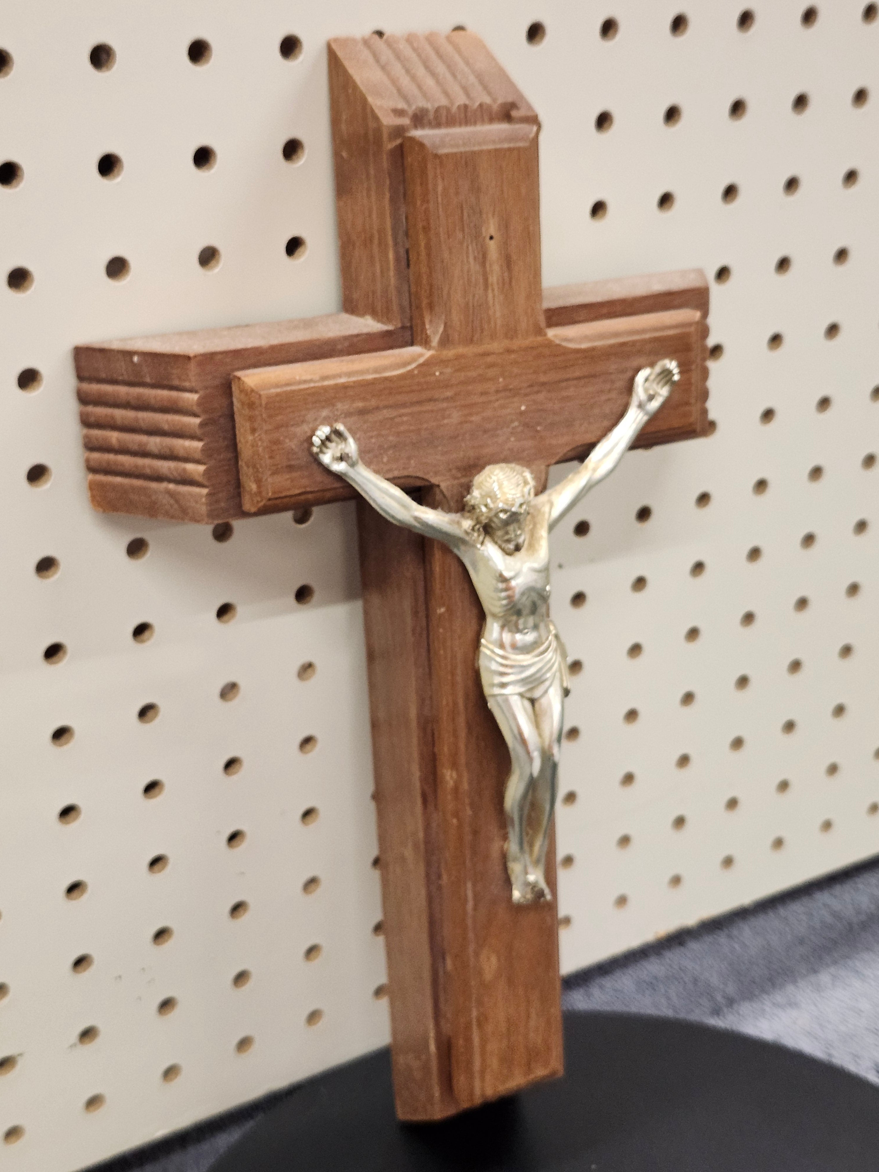 Wall art cross
