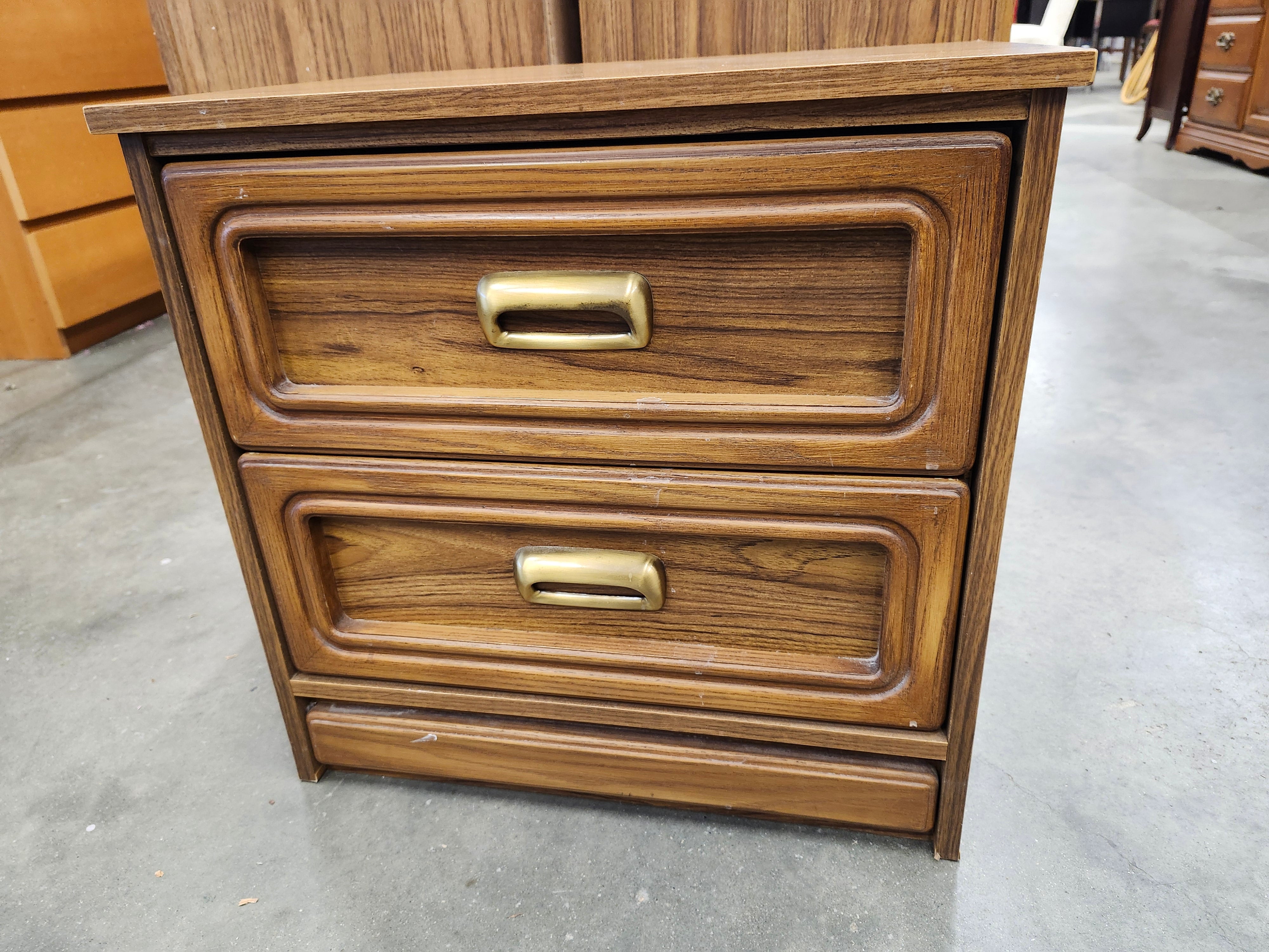 End table