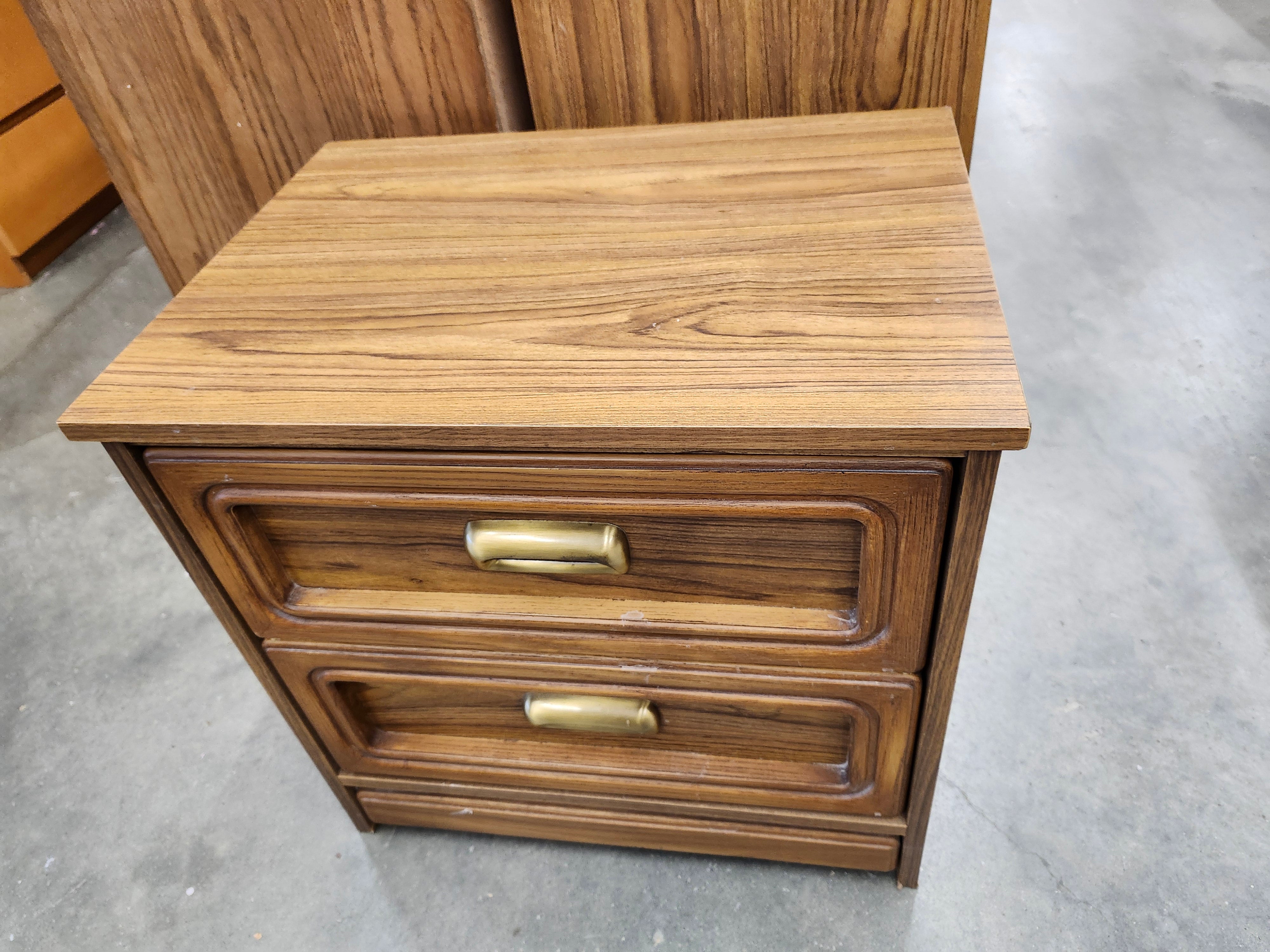 End table