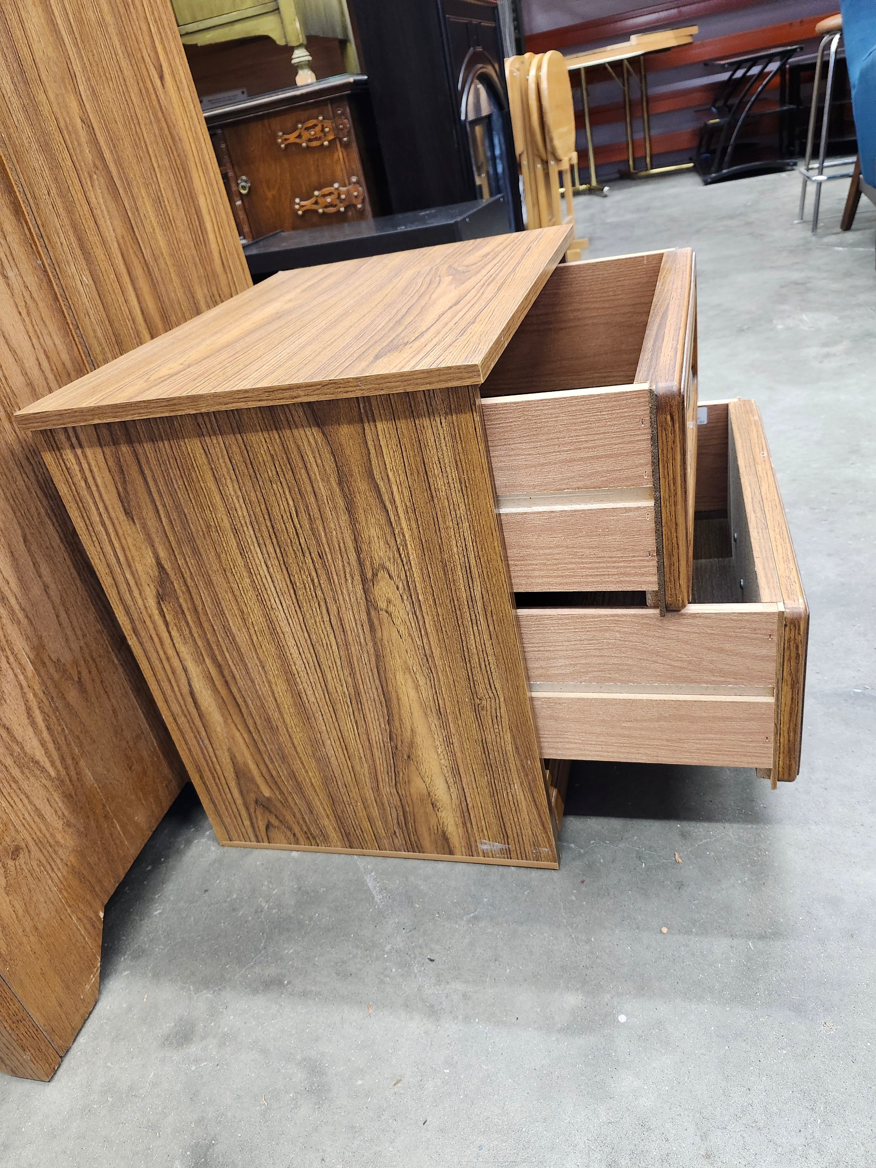End table