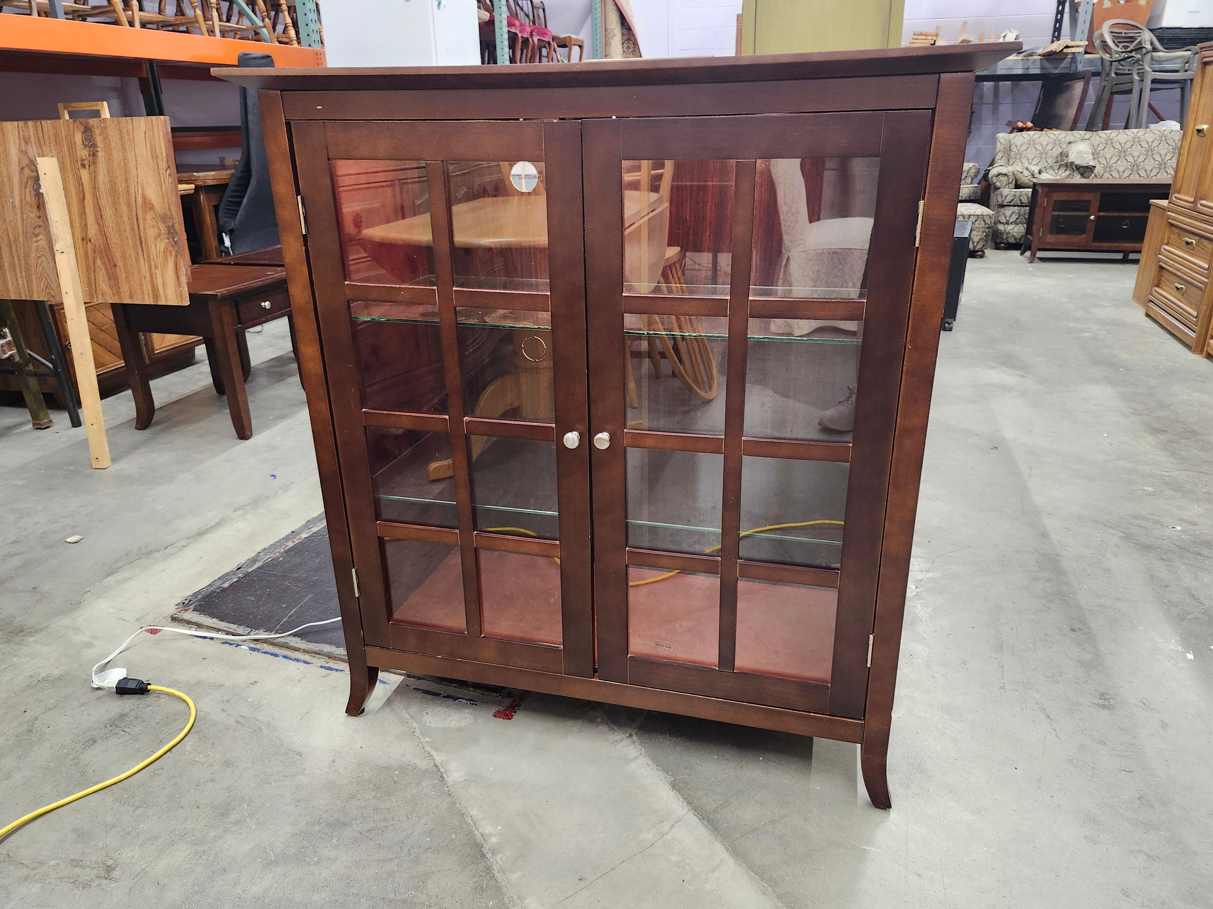 Light up cabinet