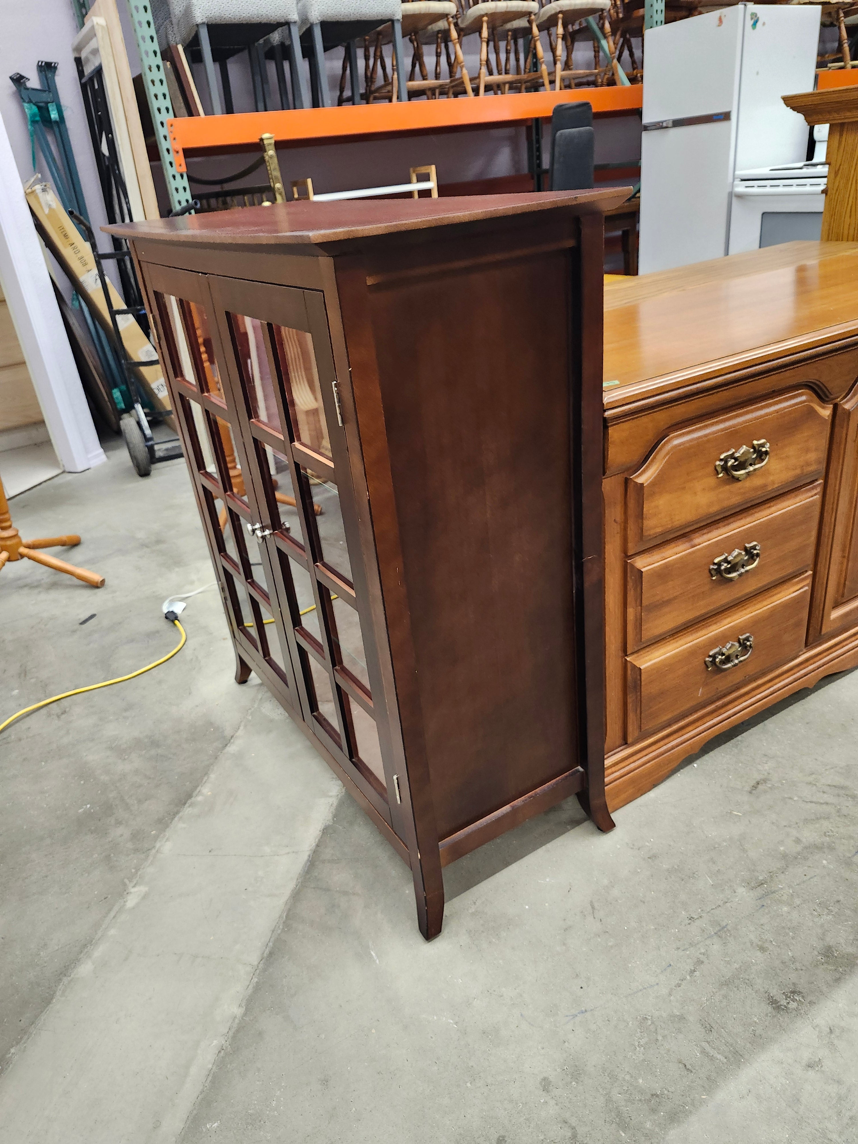 Light up cabinet
