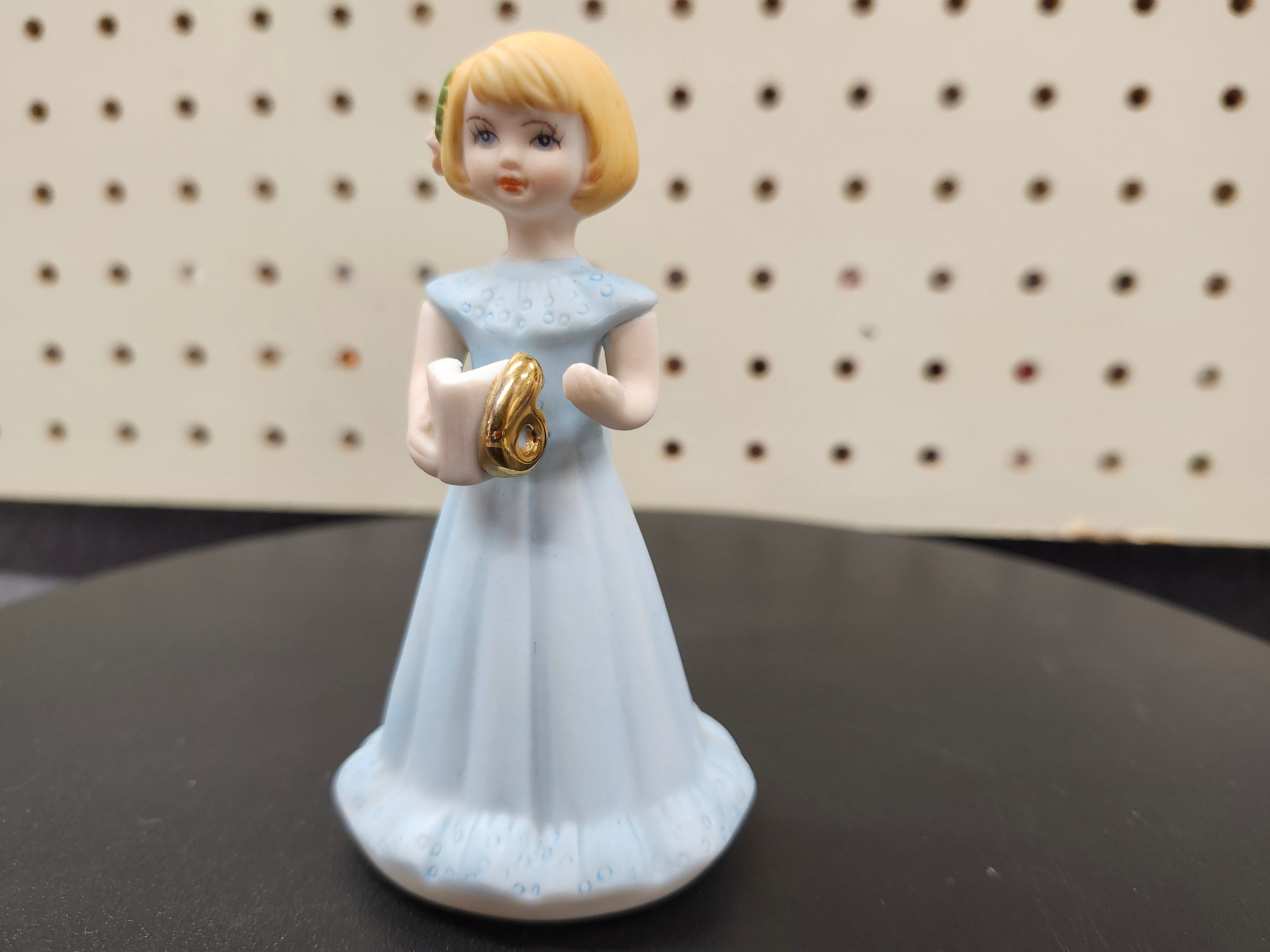 #6 Growing up birthday girl figurines. Brown & blonde hair girls