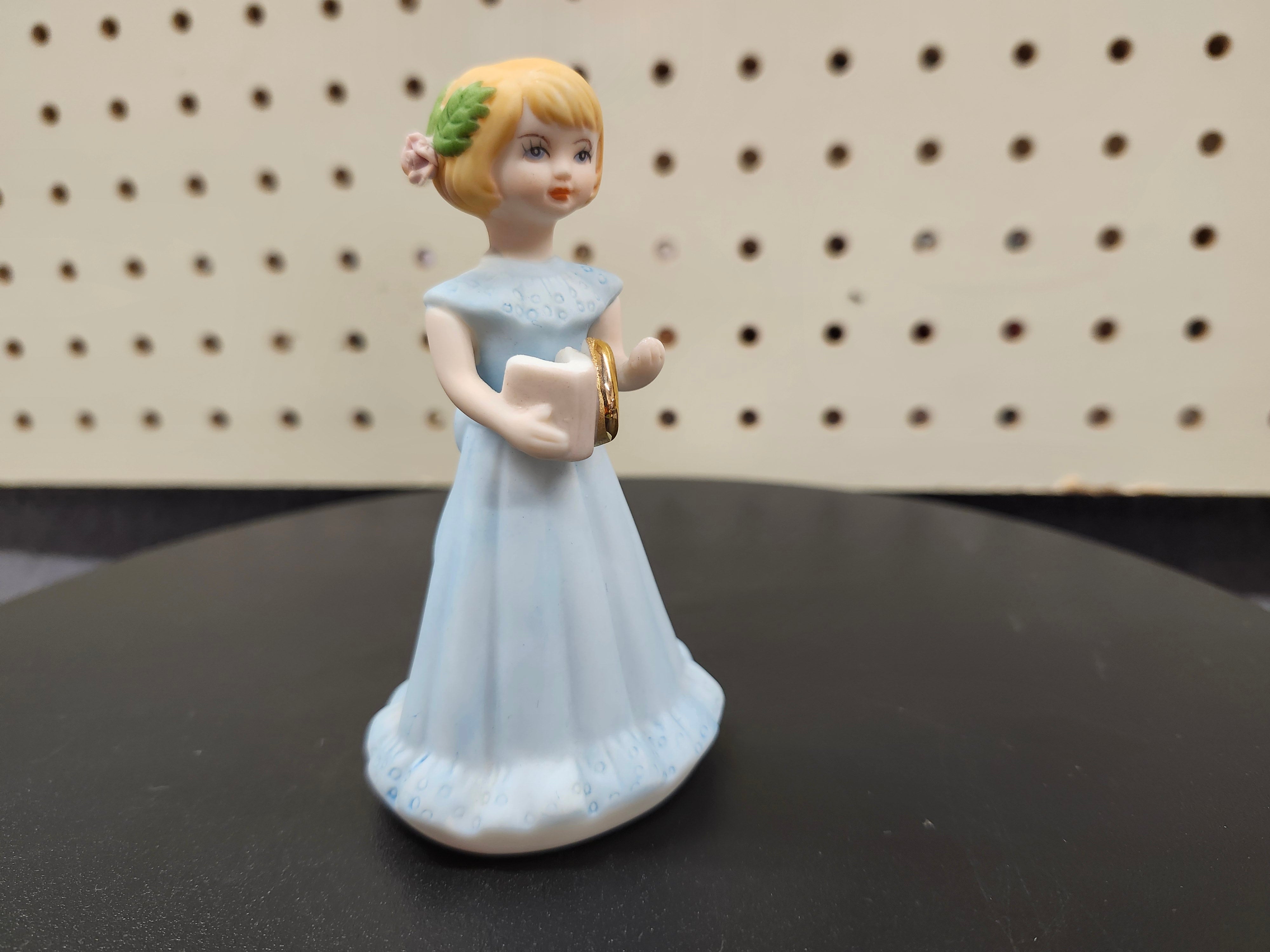 #6 Growing up birthday girl figurines. Brown & blonde hair girls