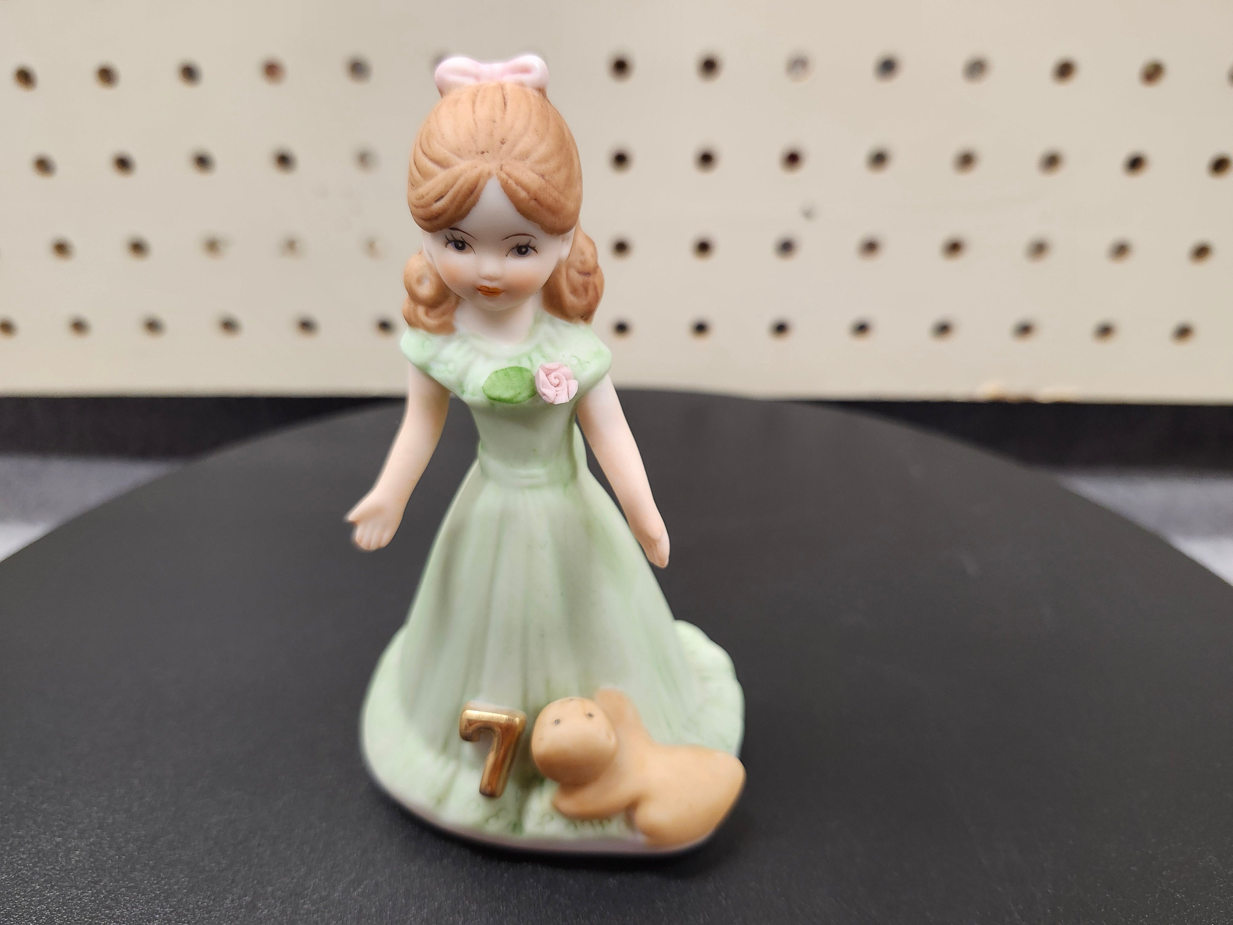 #7 Growing up birthday girl figurines. Brown & blonde hair girls