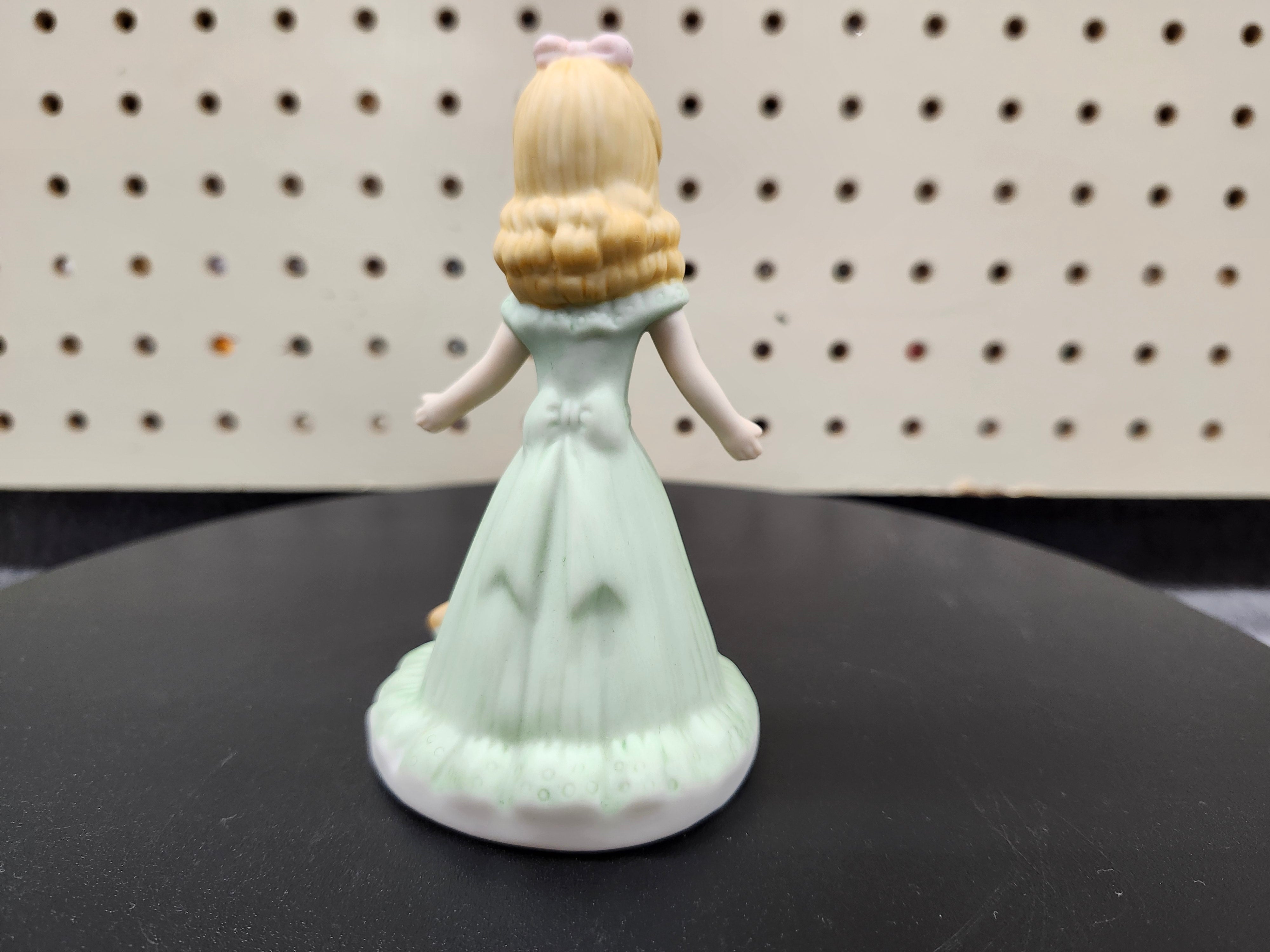 #7 Growing up birthday girl figurines. Brown & blonde hair girls