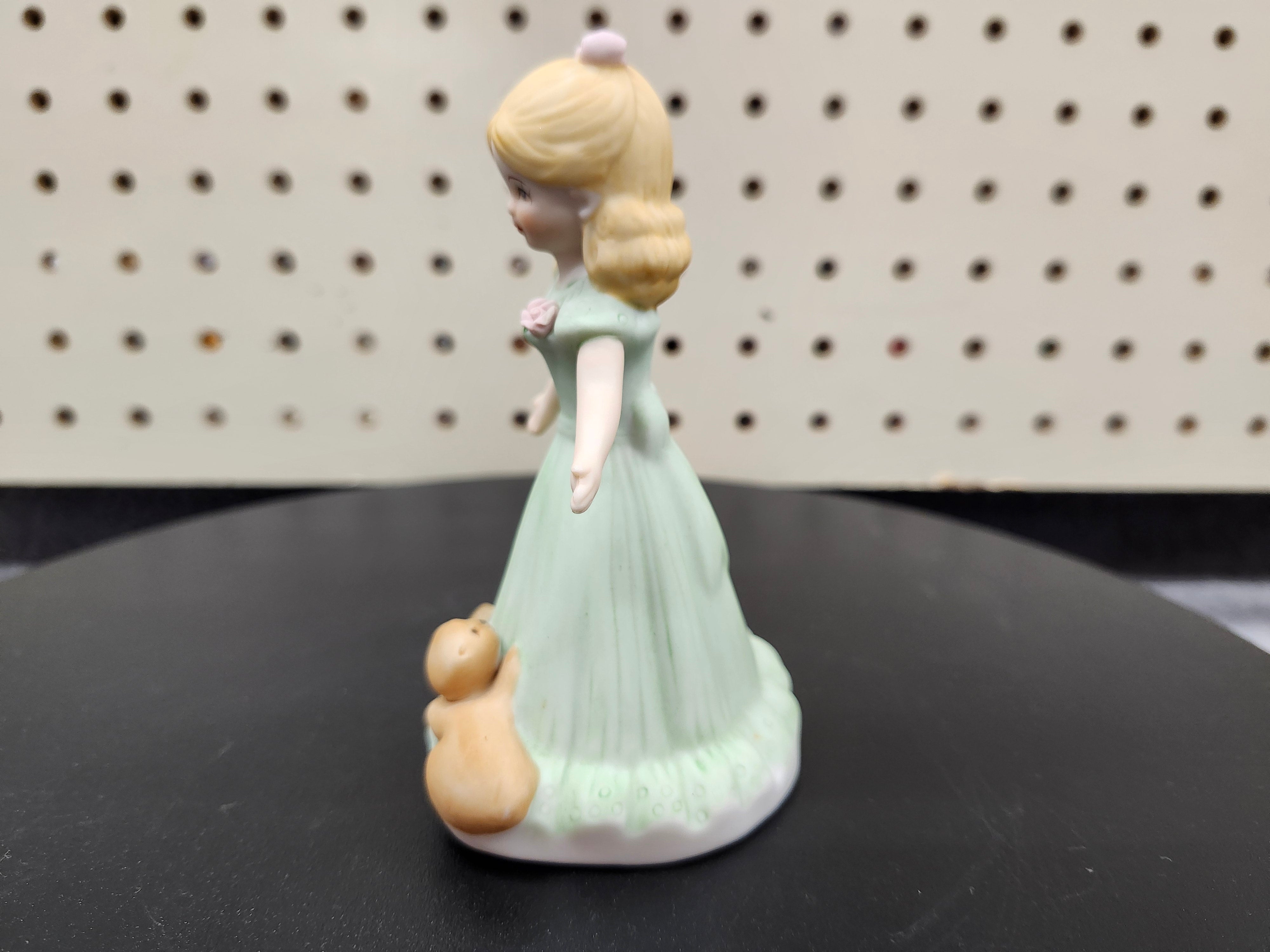 #7 Growing up birthday girl figurines. Brown & blonde hair girls
