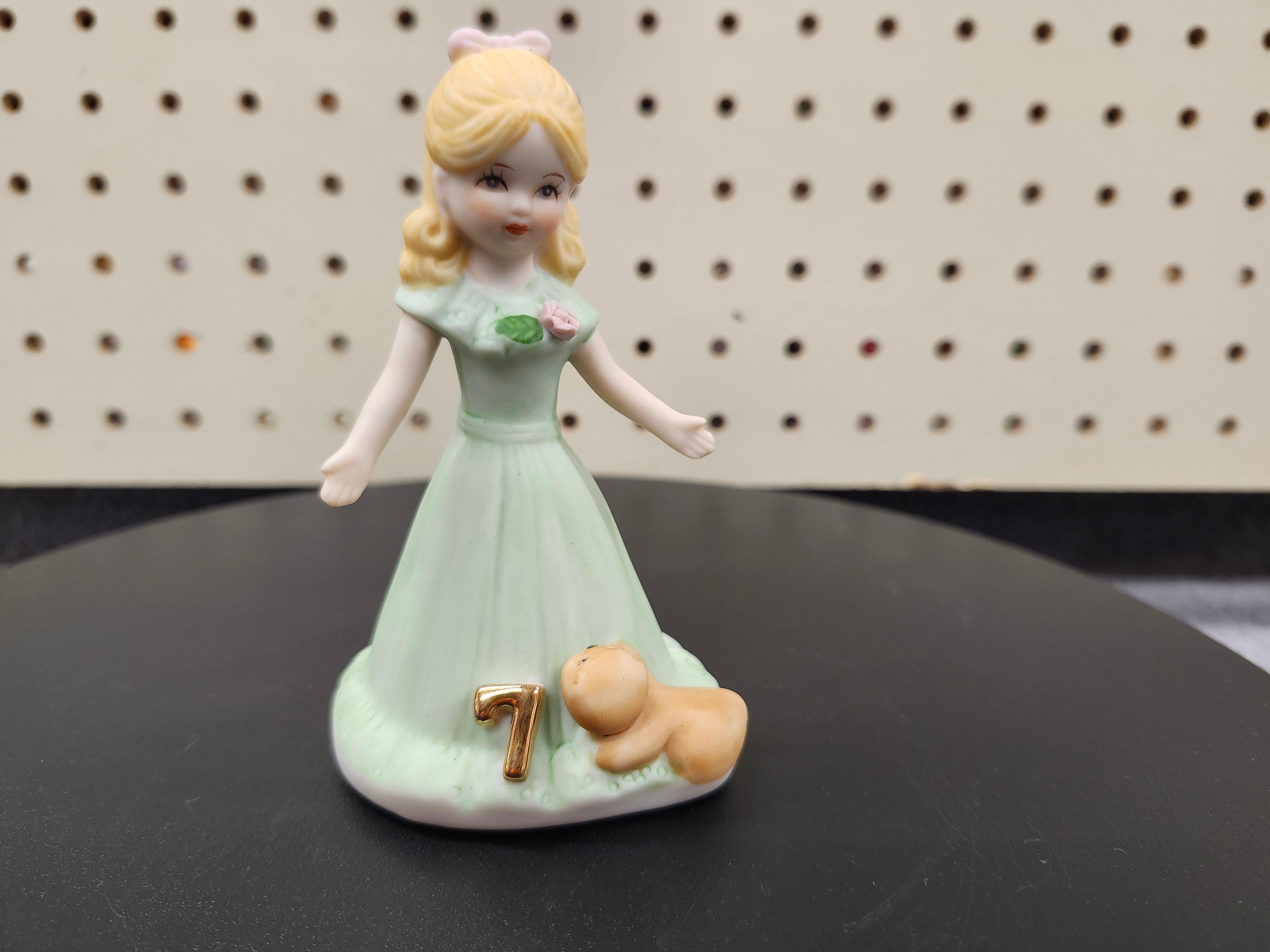 #7 Growing up birthday girl figurines. Brown & blonde hair girls