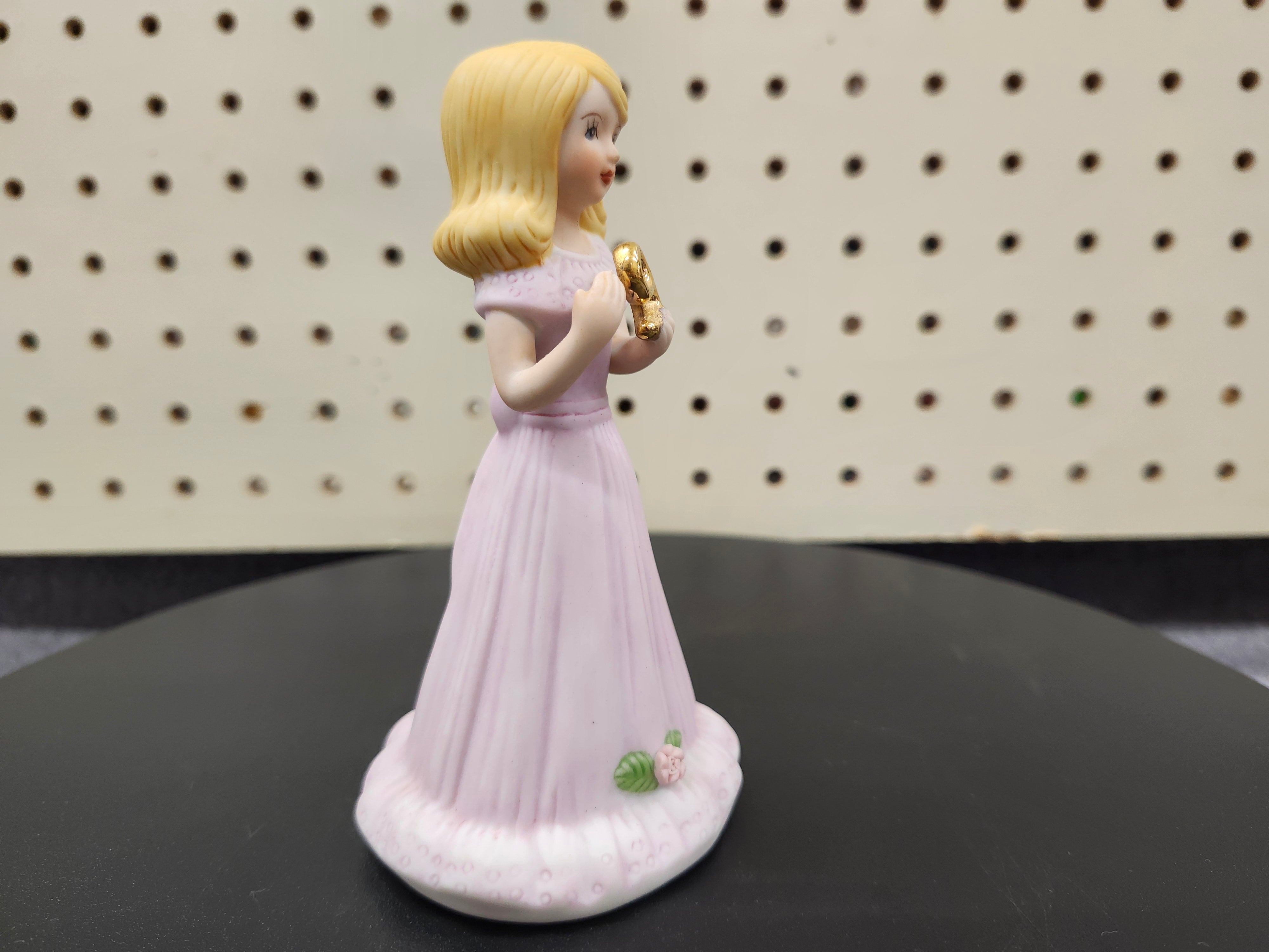 #9 Growing up birthday girl figurine
